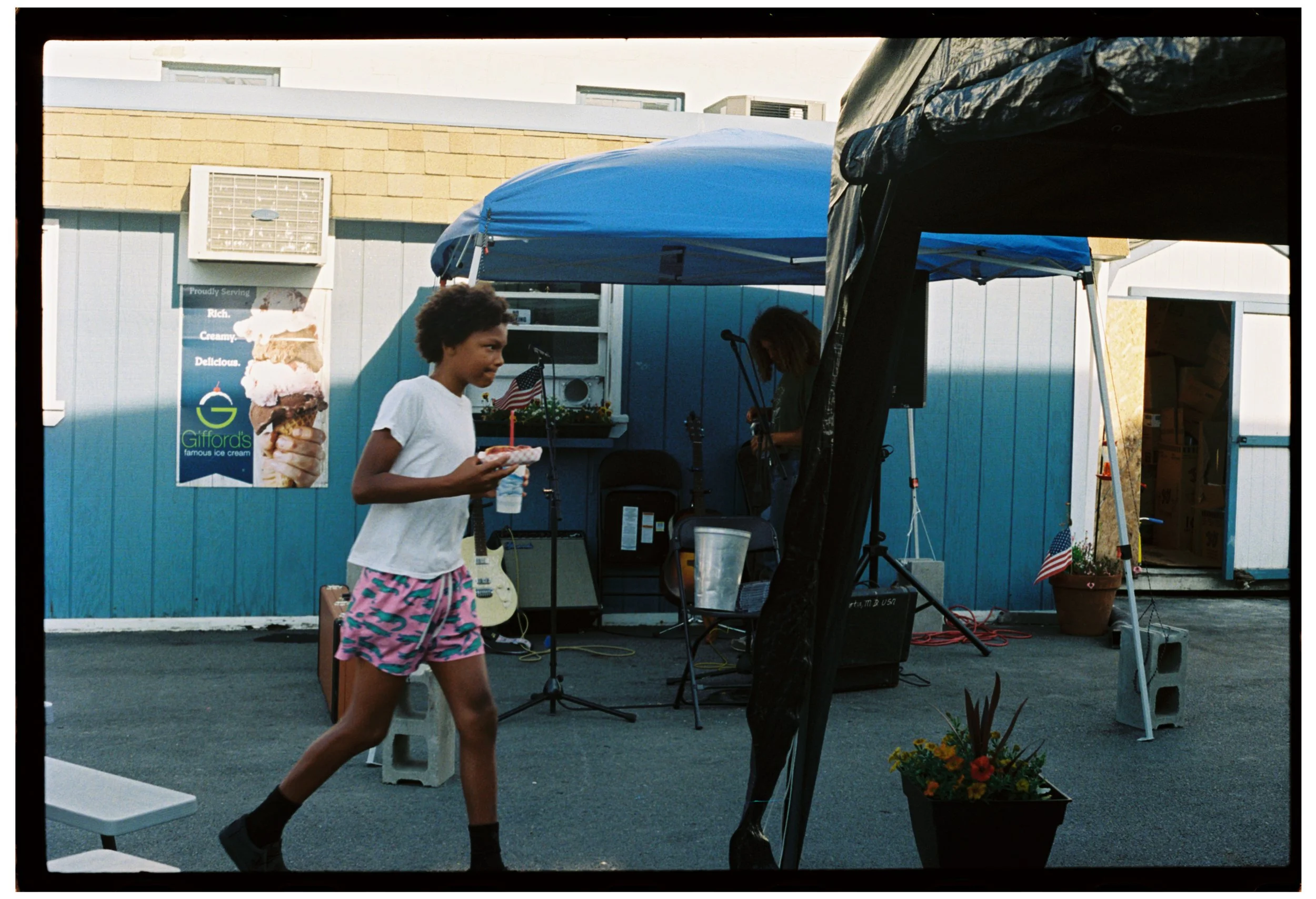 BLACK GIRL AT ICREAM SHOP GIG .jpg