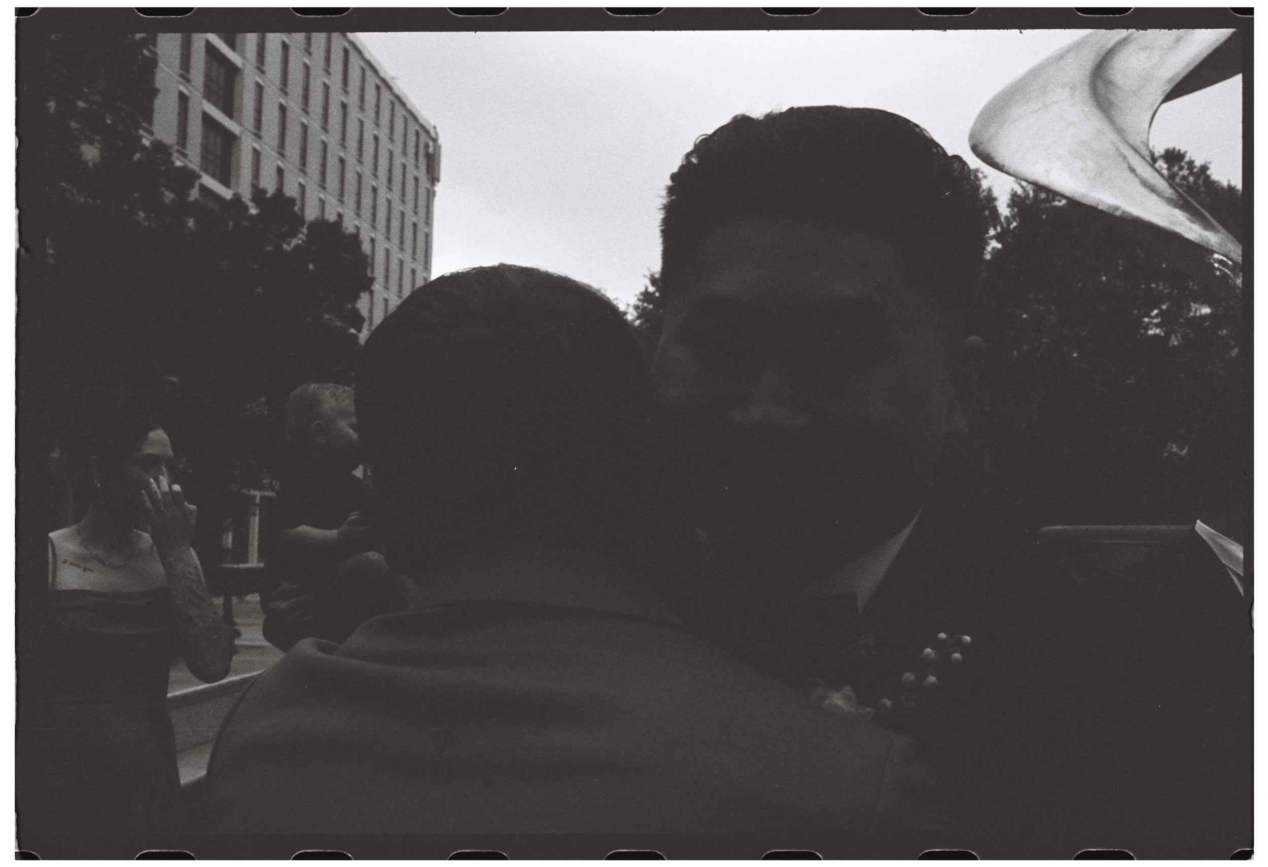 ICONIC MIJ AND JOON HUGGER.jpg