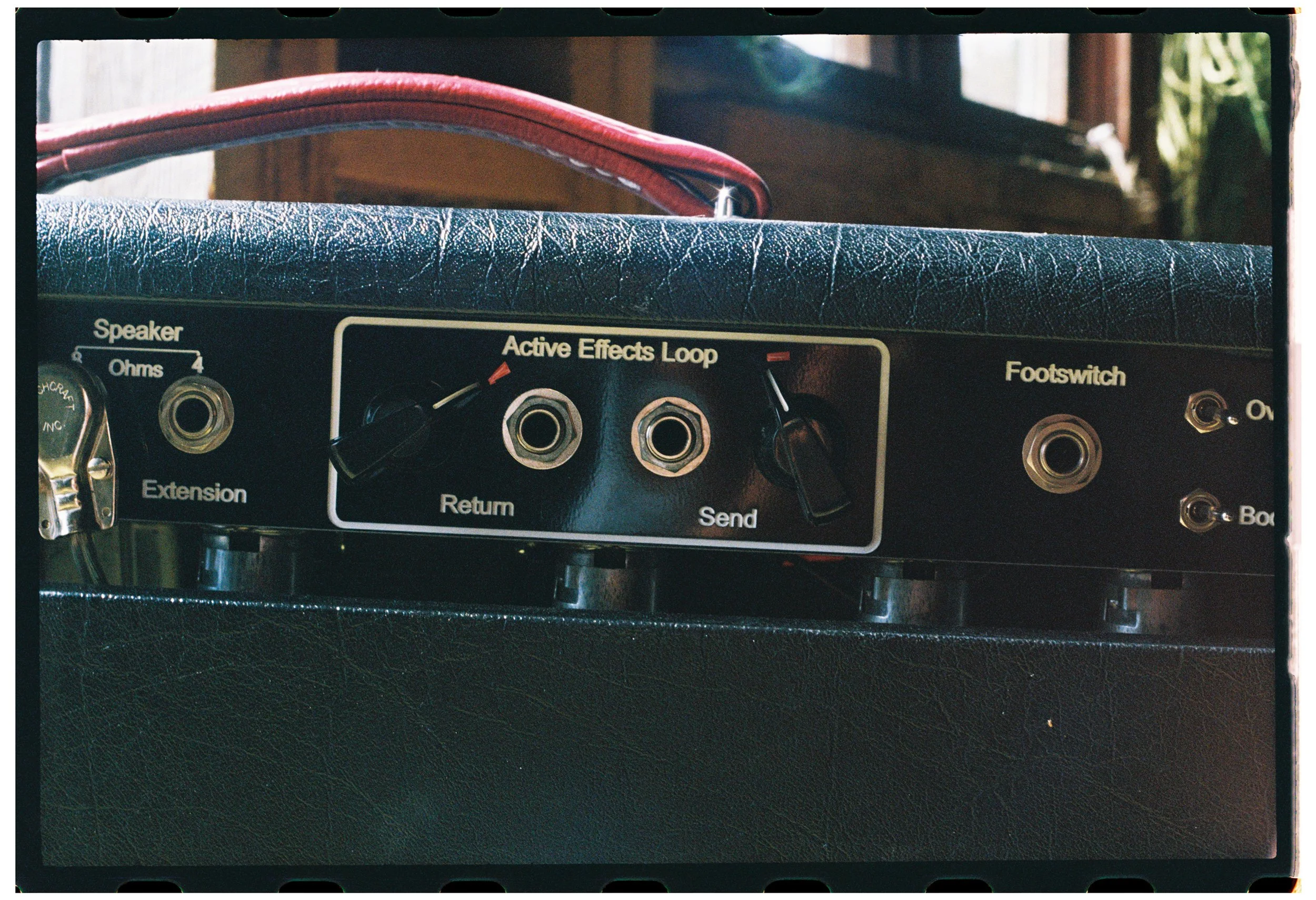 These knobs change the tone more than any other on the entire amp. Blake used to free ball these and always sounded horrible. 