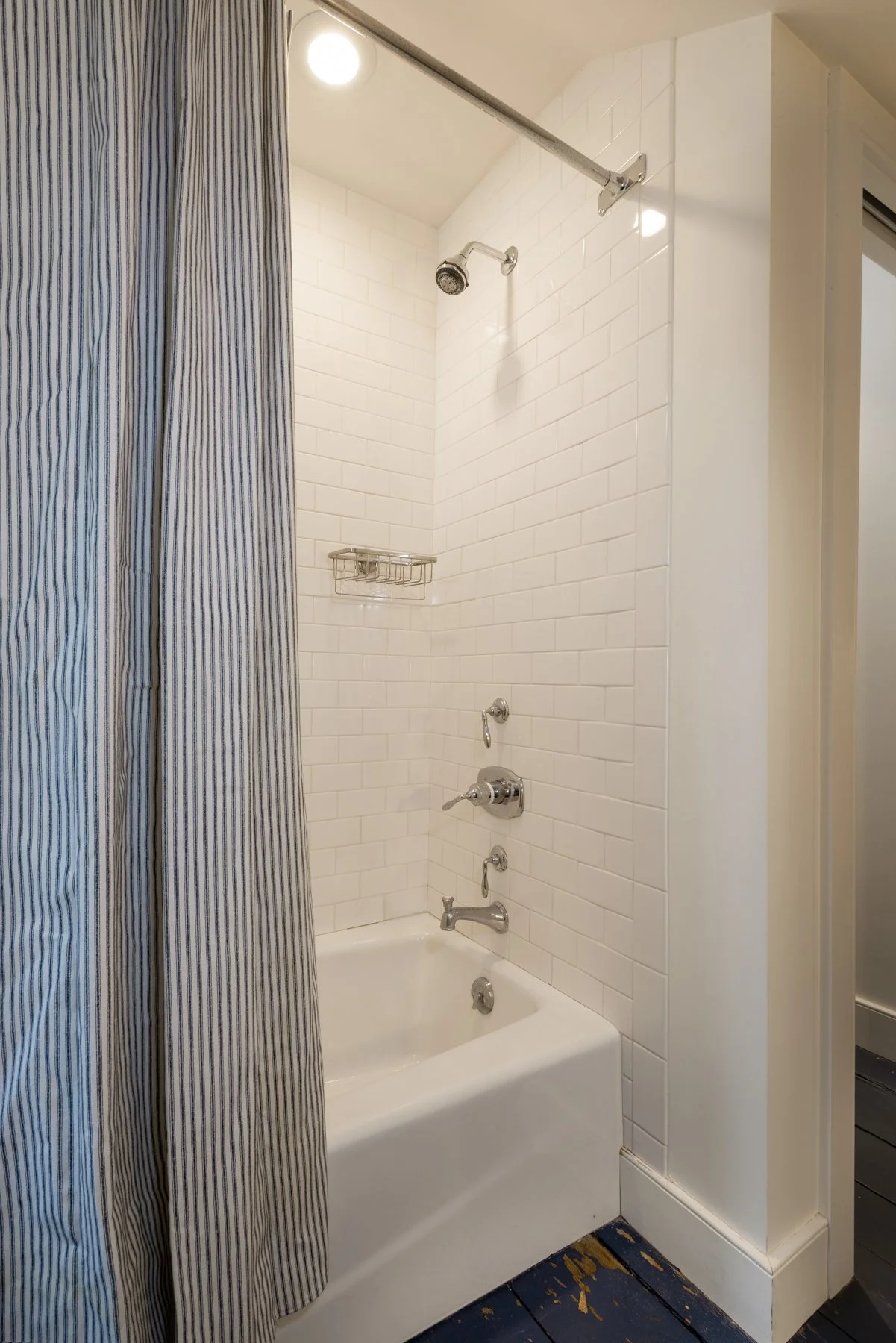Second floor full bath