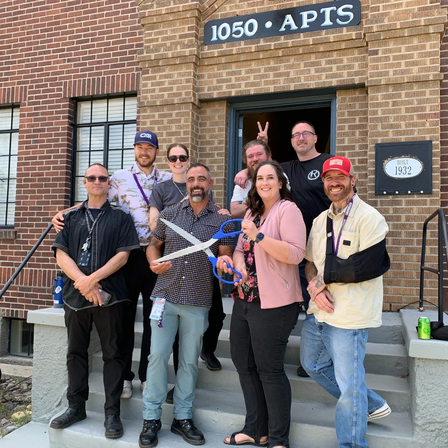 We're so excited to announce the launch of our newest program, CrossRoads Families 🎉 Launched in May through continued collaboration with Washoe County Human Services Agency (WCHSA), CrossRoads Families is an innovative recovery program designed to 