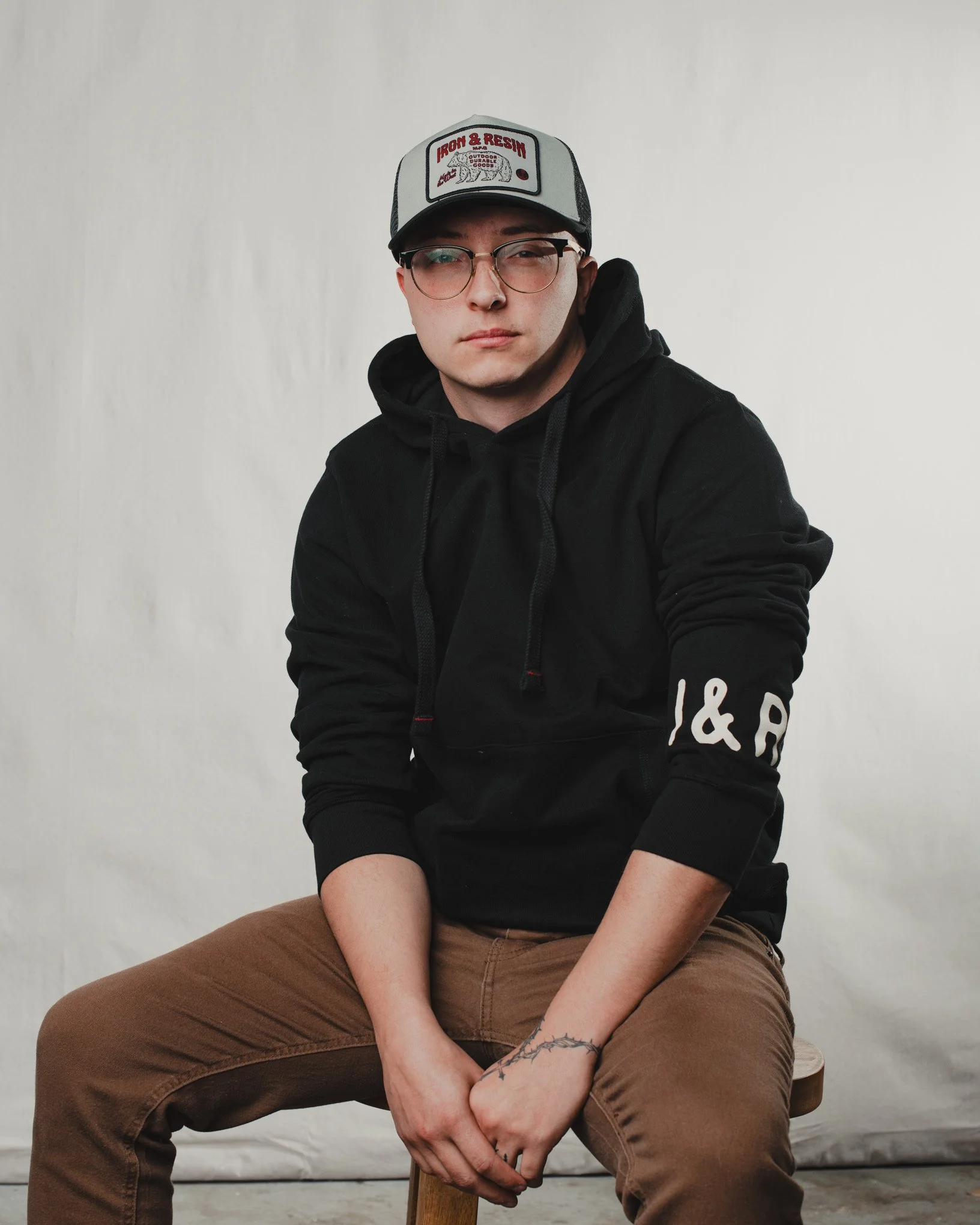 Jacob Apparel 2-037.jpg