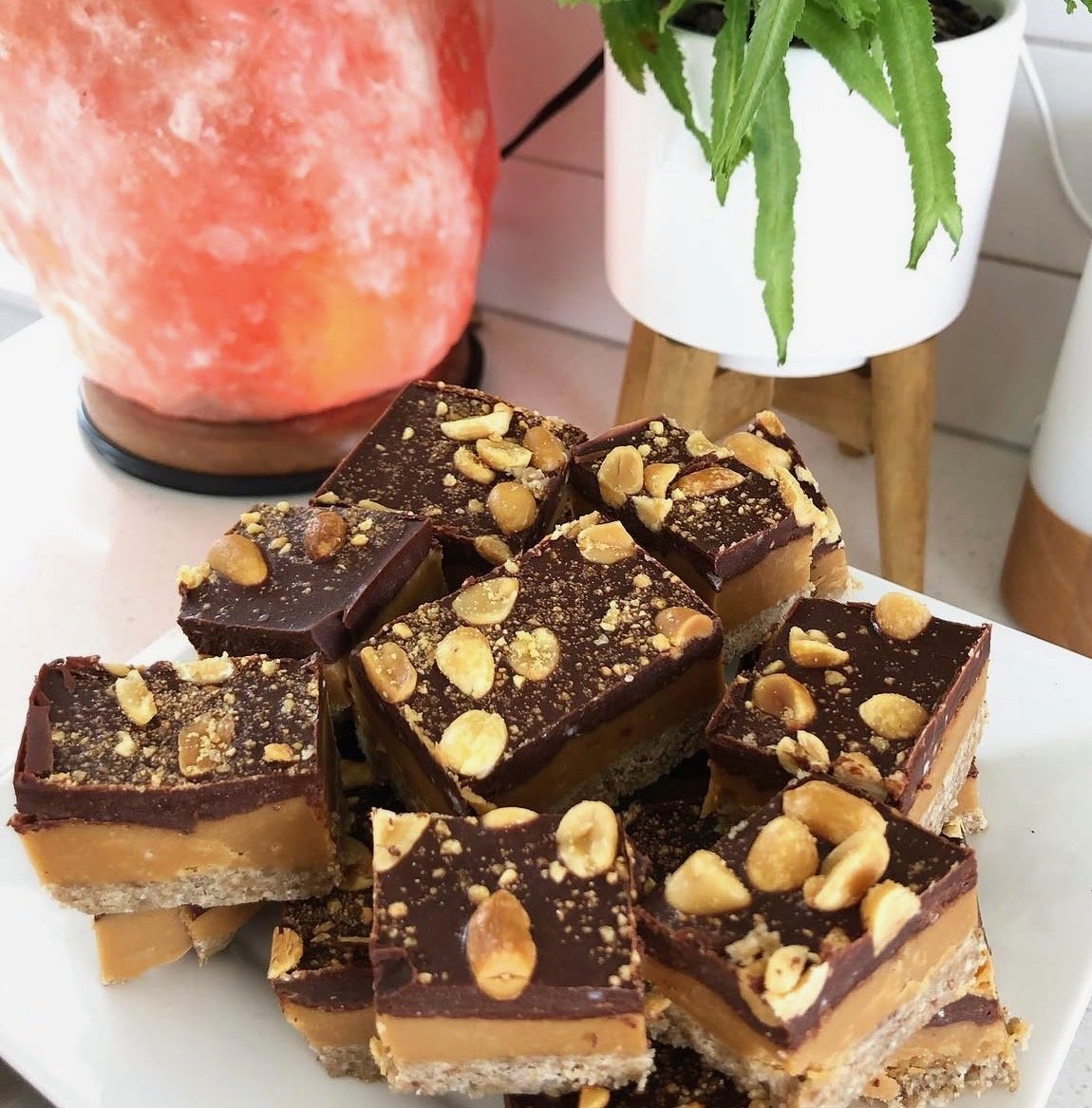 Raw Peanut Slice