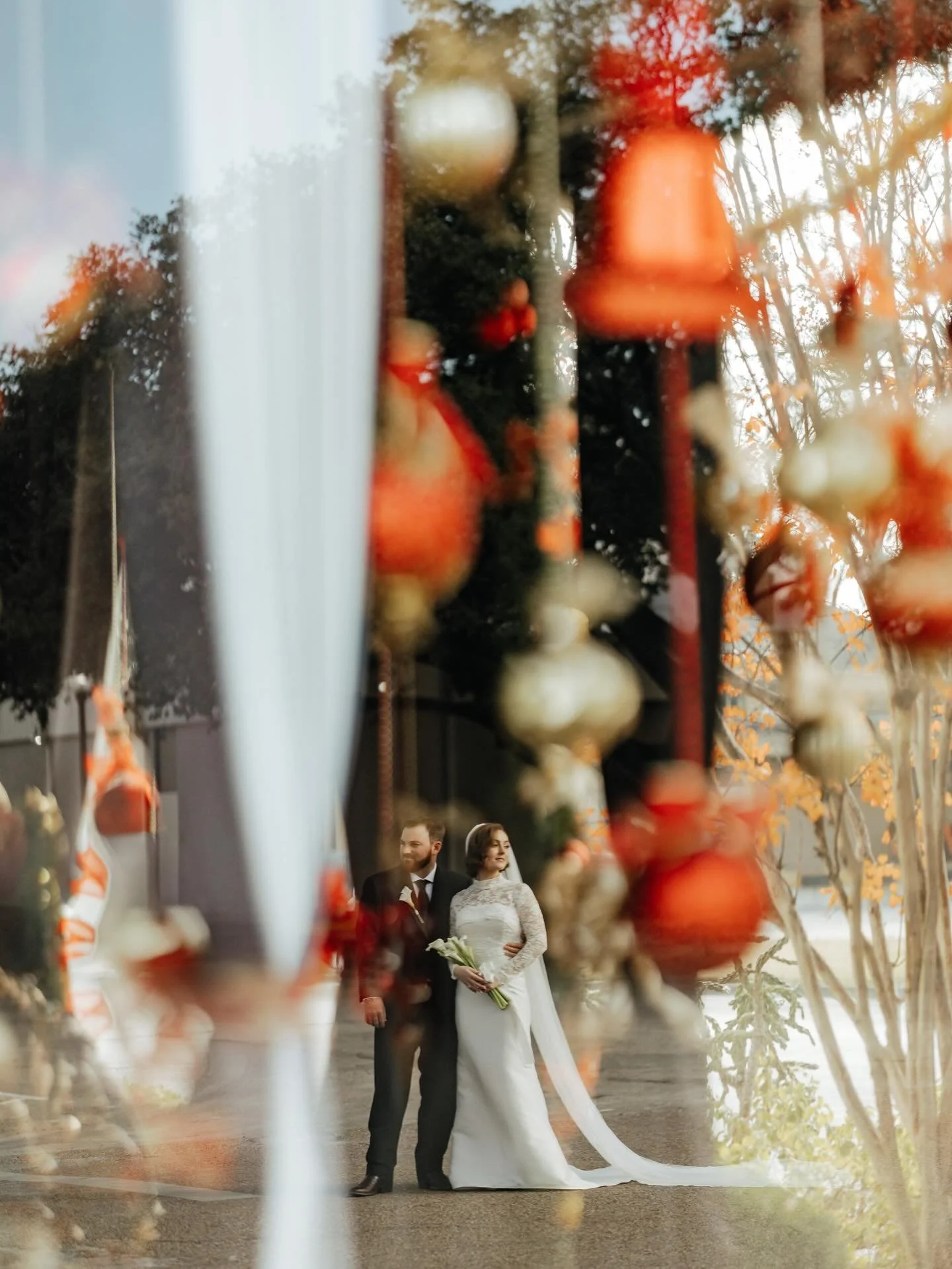 Stephanie &amp; Dane&rsquo;s December wedding was truly a day filled with love, joy, and a little Christmas magic✨ Congratulations Stephanie and Dane!🤍

Venue: @venue_marketatthemillclifton
Ceremony: Immanuel Lutheran Church, Clifton
Wedding Coordin