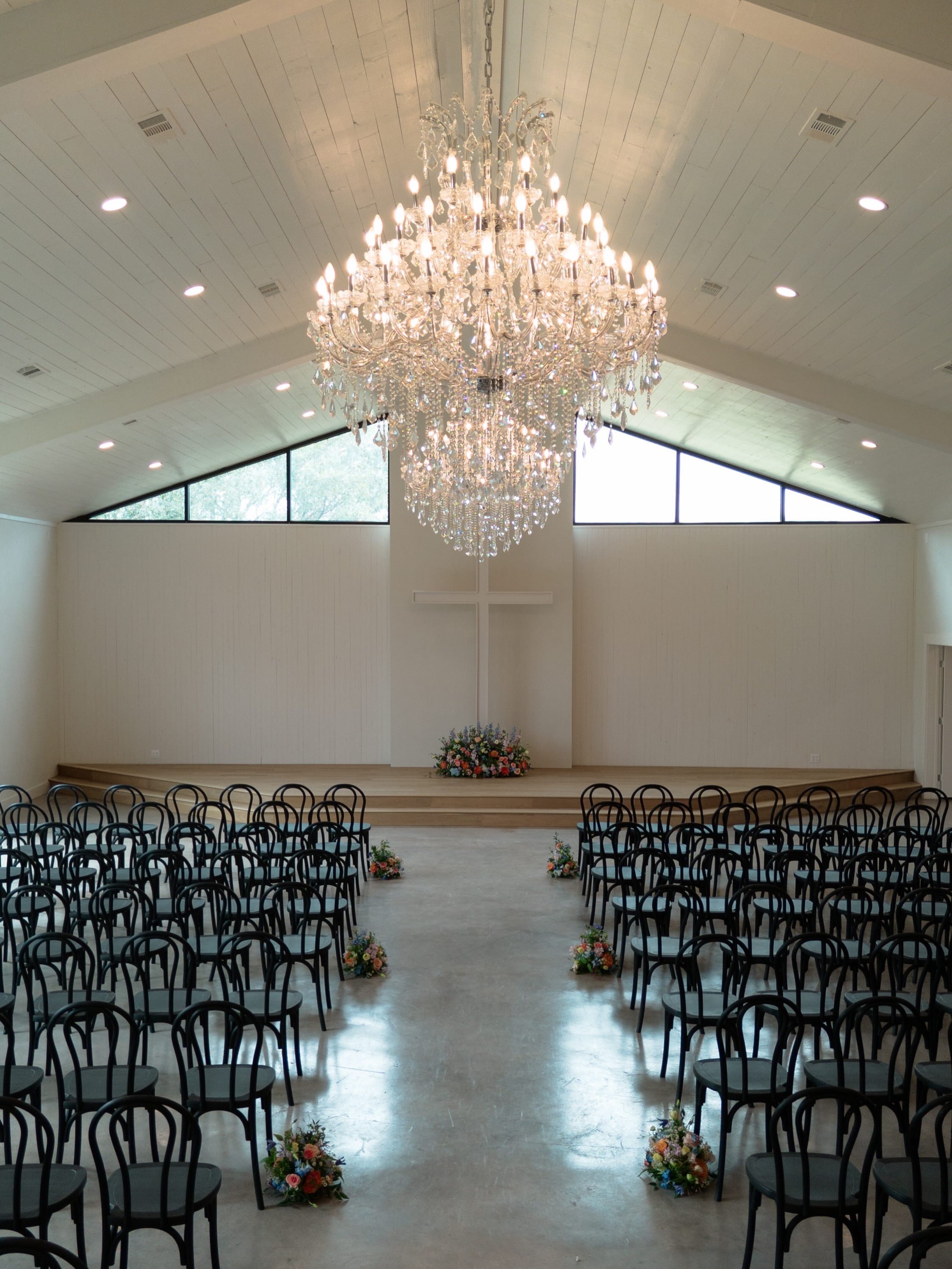 From early morning set-up to late night final dance&hellip;we&rsquo;ve got you!!!

Whether you&rsquo;ve hired us for Full Service Planning, Partial Planning, or Month-of Coordination, we&rsquo;re there the entire wedding day so you don&rsquo;t have t