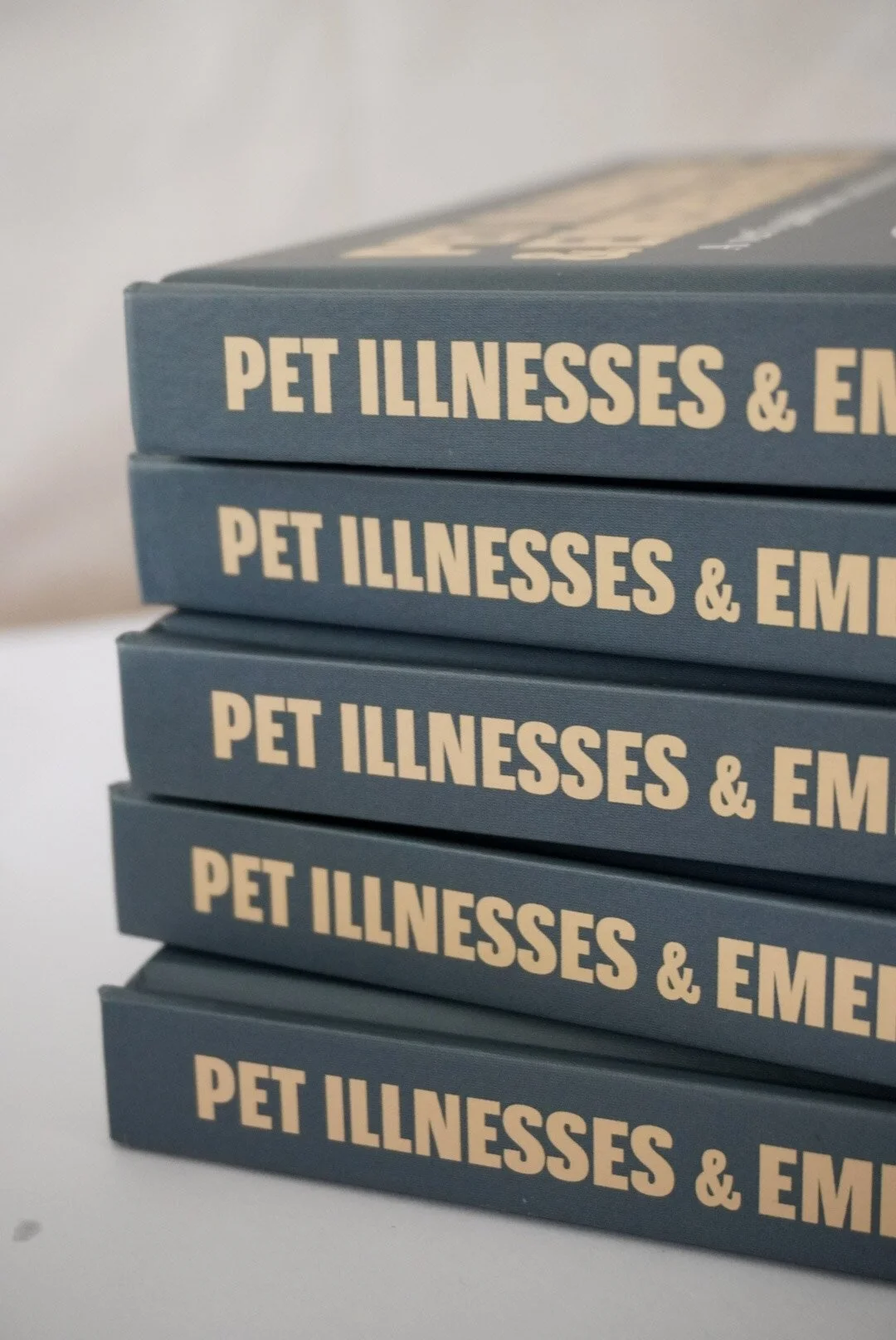 Well by Vets Pet Illnesses & Emergencies Book Spine Stacked.jpg
