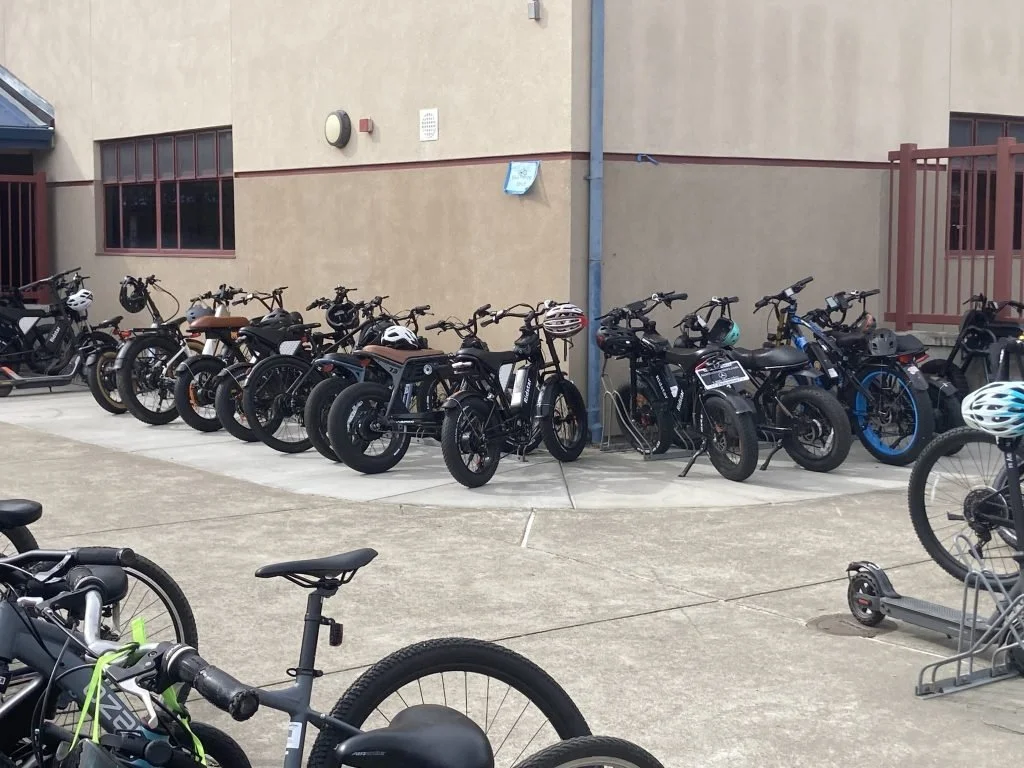 DIABLO-VISTA-MIDDLE-SCHOOL-36-E-BIKESMOPEDSFEBRUARY-24-2025-1024x768.jpeg
