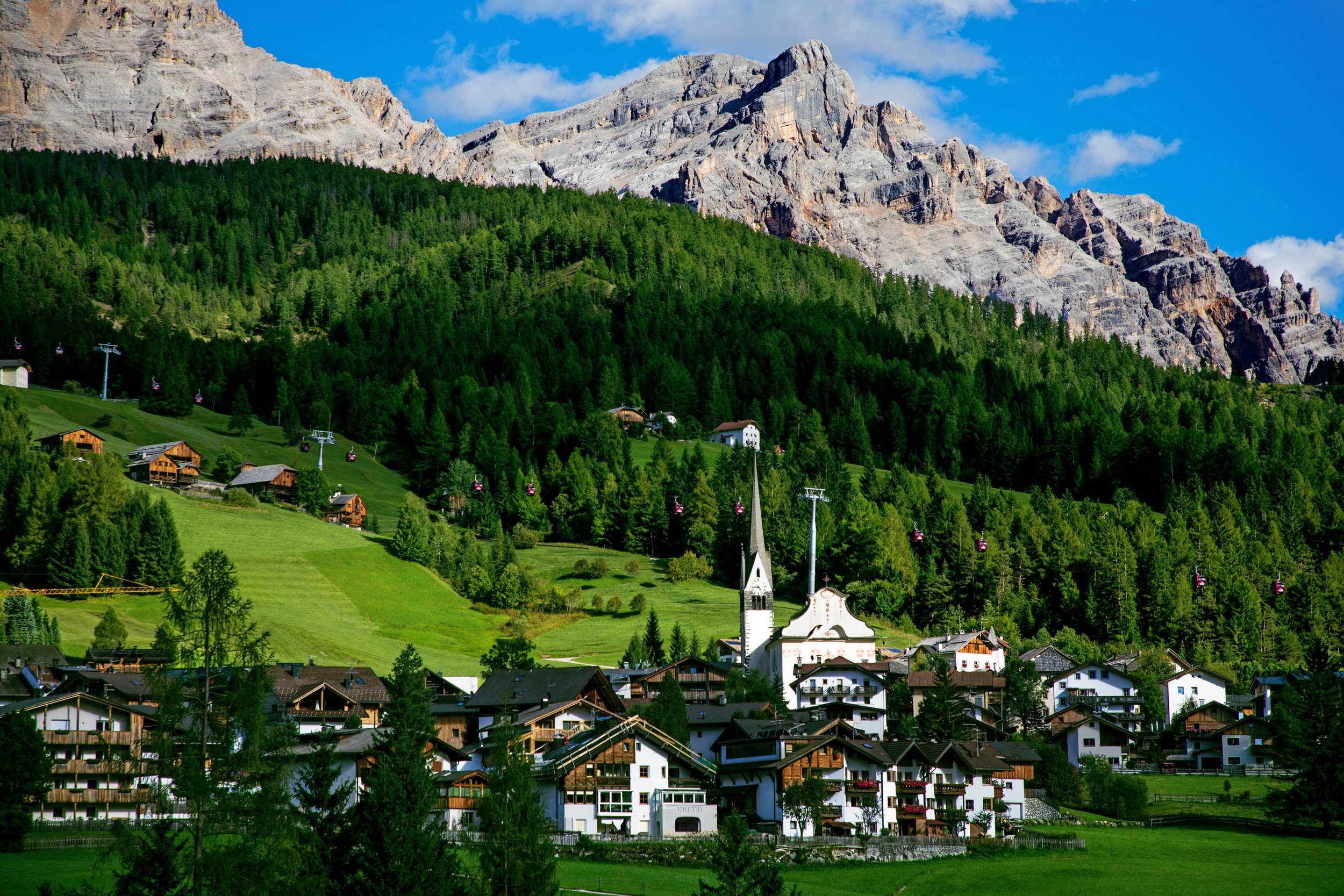 Trekking the Dolomites, the backdrop to the Milano Cortina Winter Games