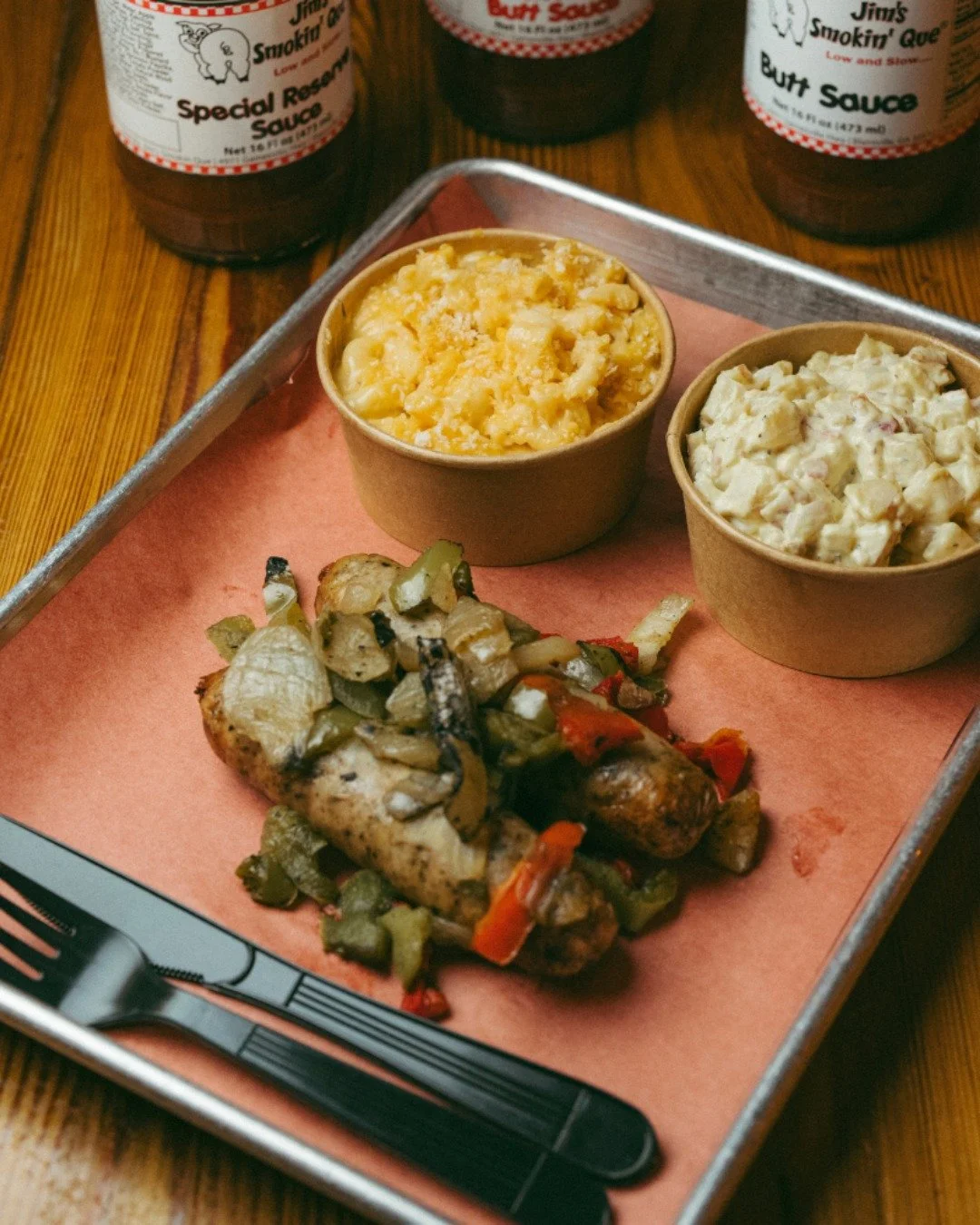 Stop stressing about Sunday dinner!
You deserve a day off, and your family deserves some killer BBQ. Jim's Smokin' Que is the place where you can actually relax while enjoying the best pulled pork, mac 'n' cheese, and smoky atmosphere in town.

Tag t