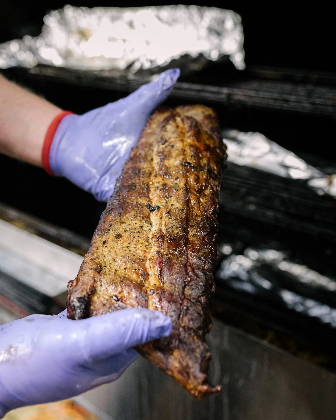 Smoked fresh every morning. No shortcuts. No reheats. Just low and slow the way it's meant to be