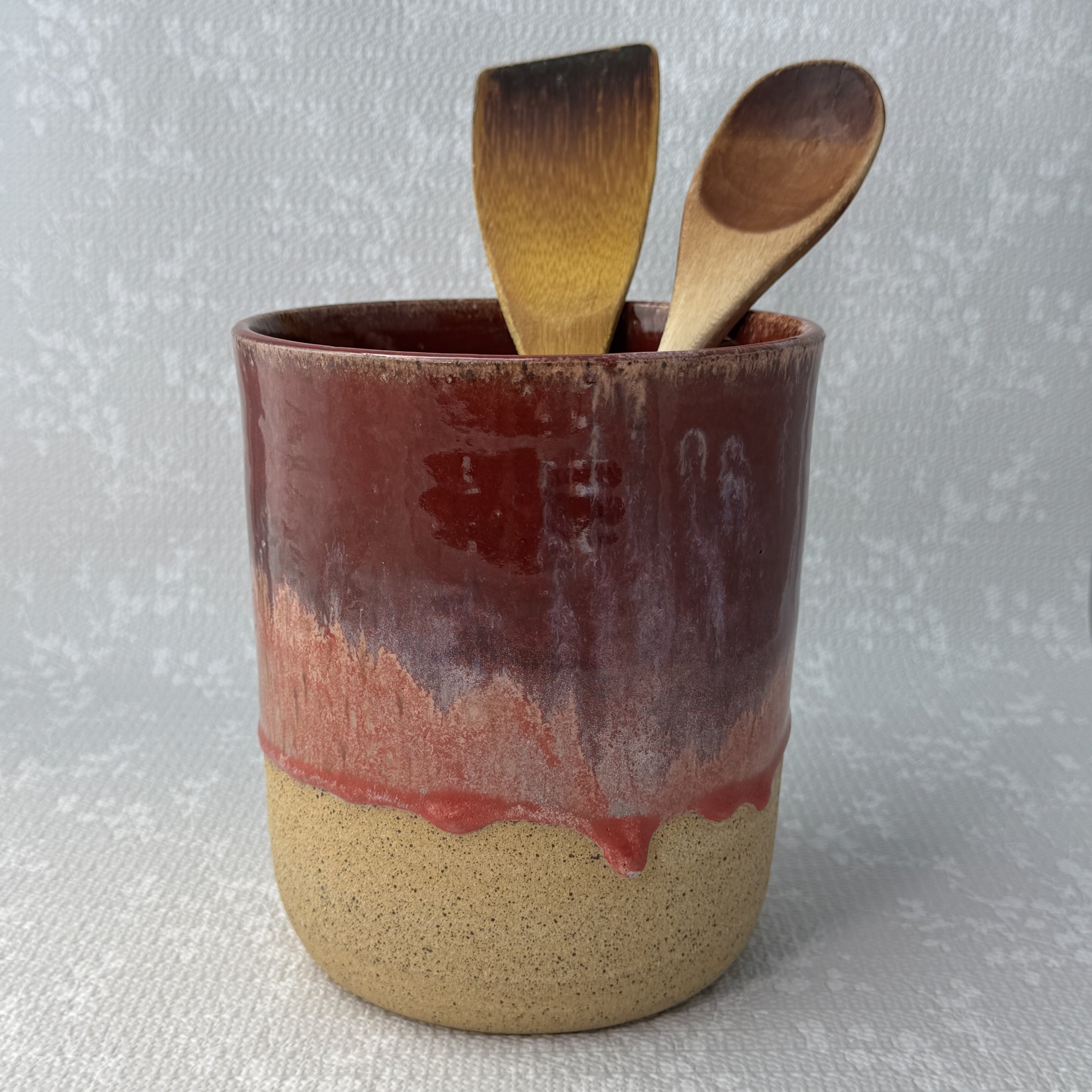 utensil-holder_fiery-skies_with-utensils.jpg