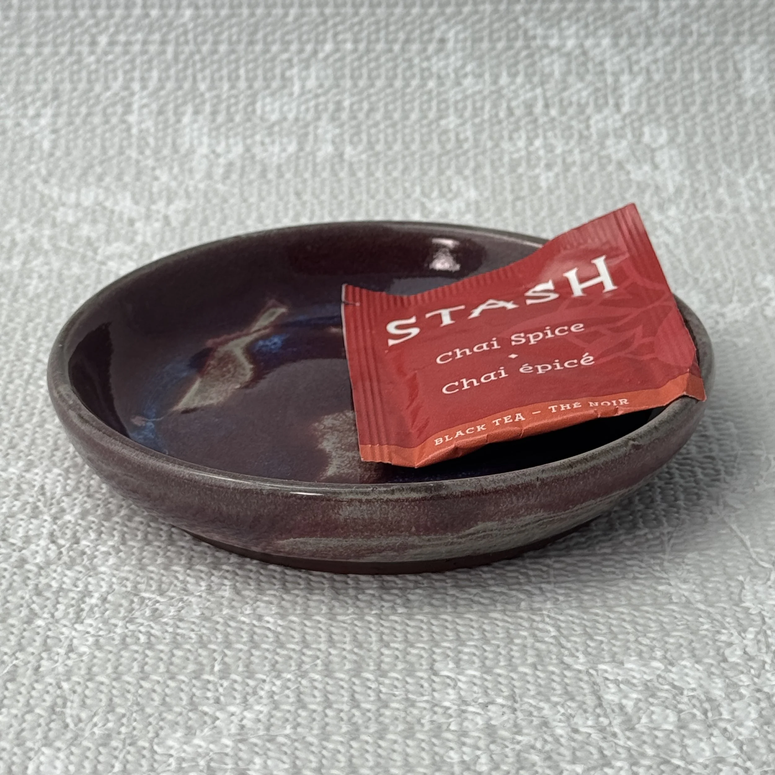 trinket-plate_cherry_tea-bag.jpg