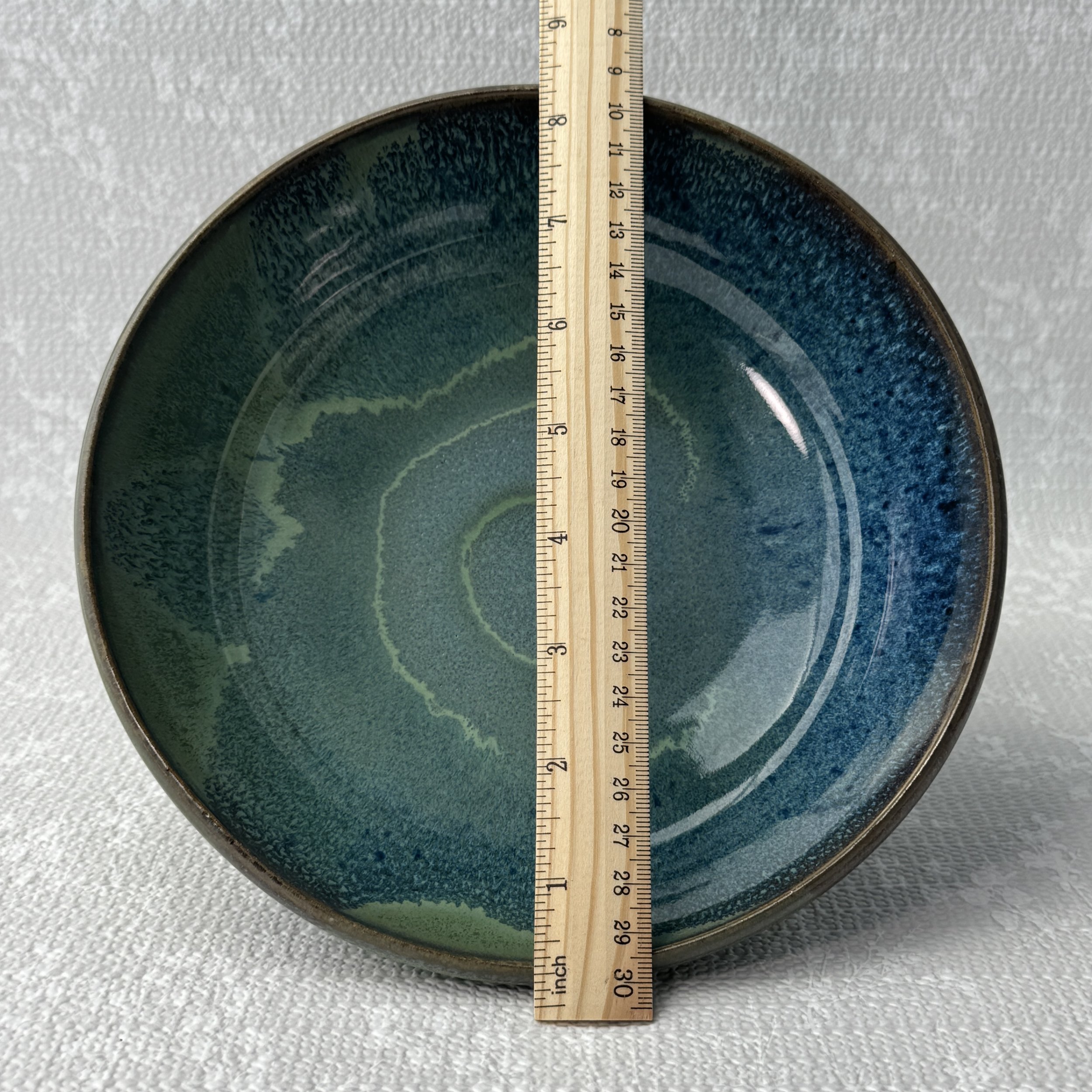 everyday-bowl_moody-seas_diameter.jpg