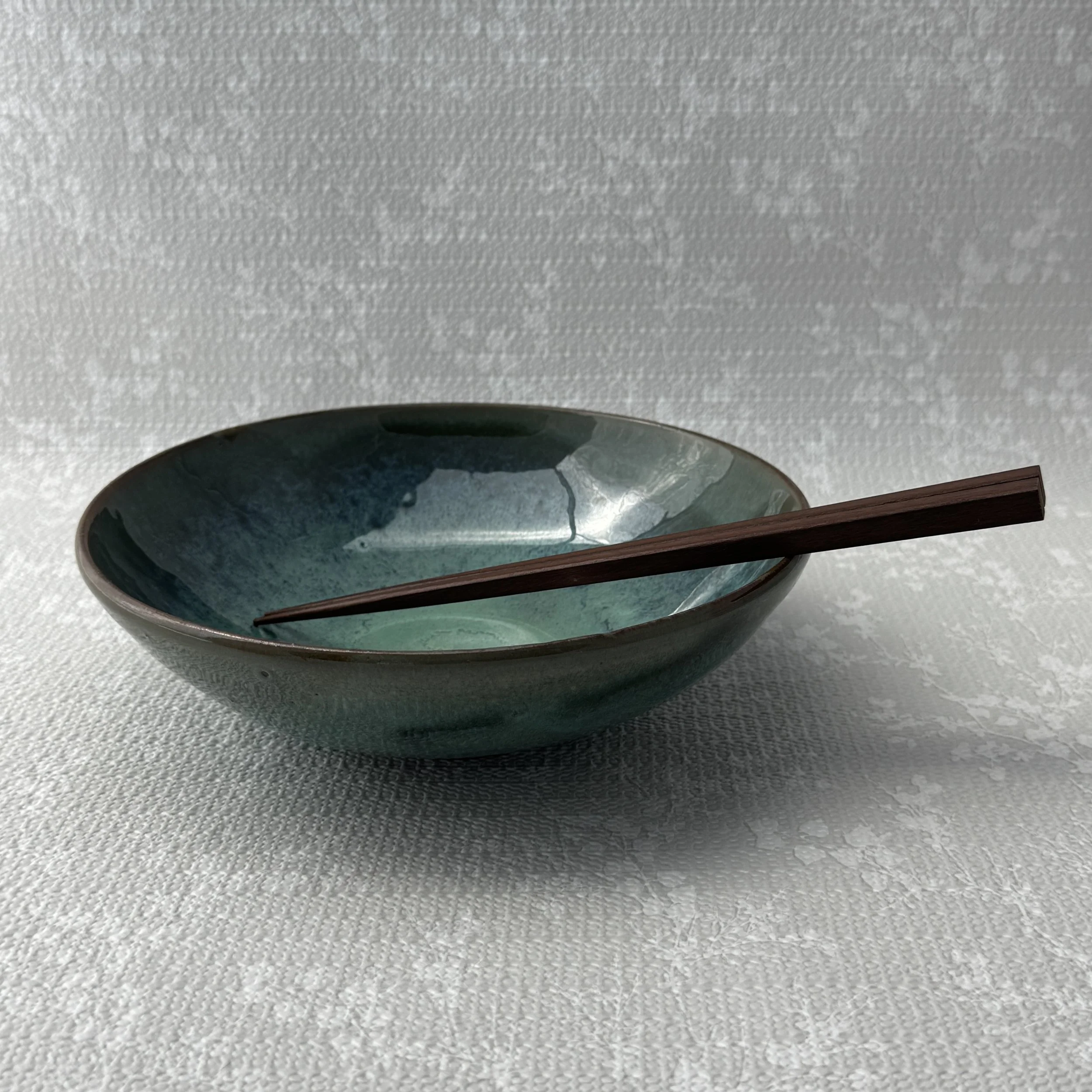 everyday-bowl_tropical-seas_chopsticks.jpg