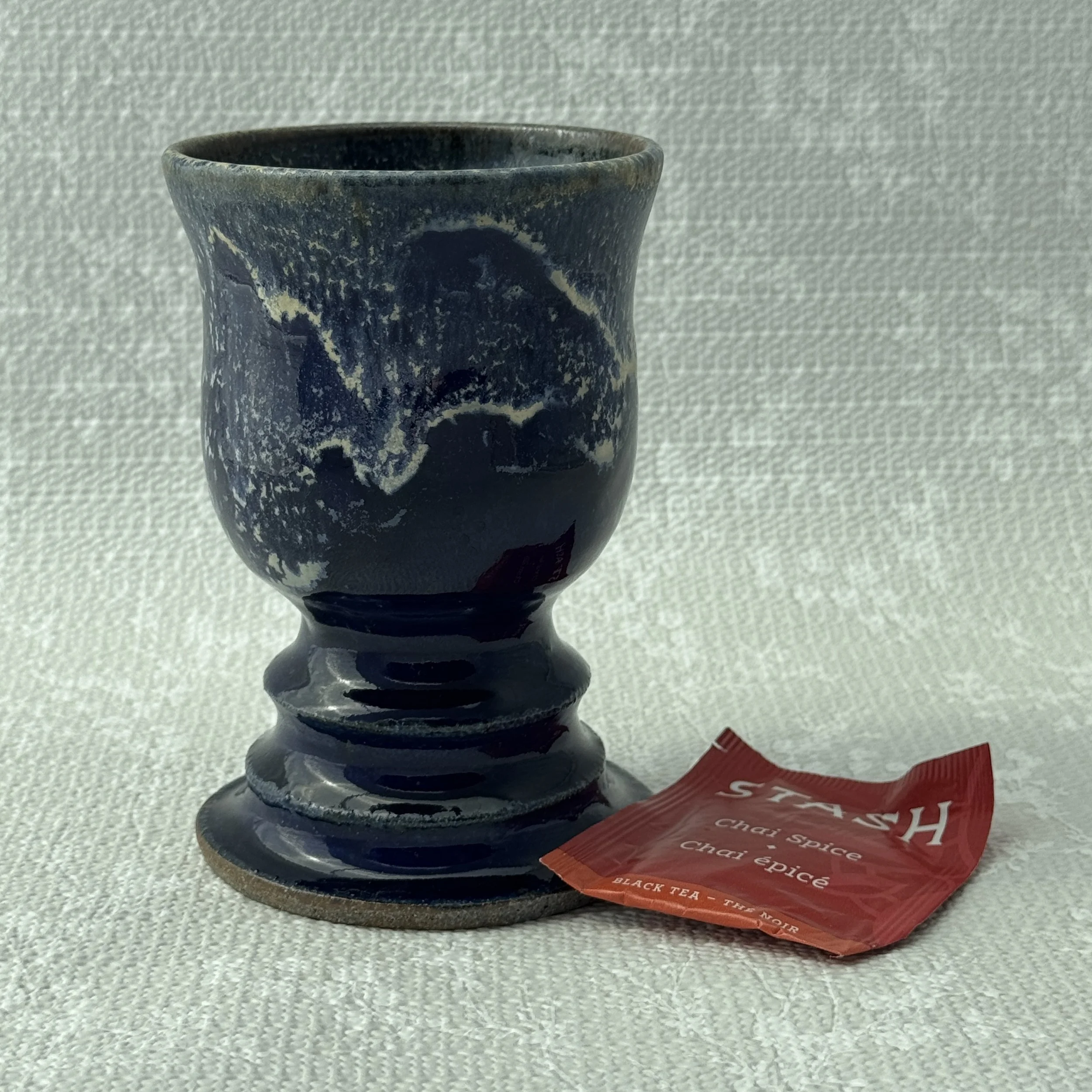 goblet-1_midnight-pool_tea-bag.jpg