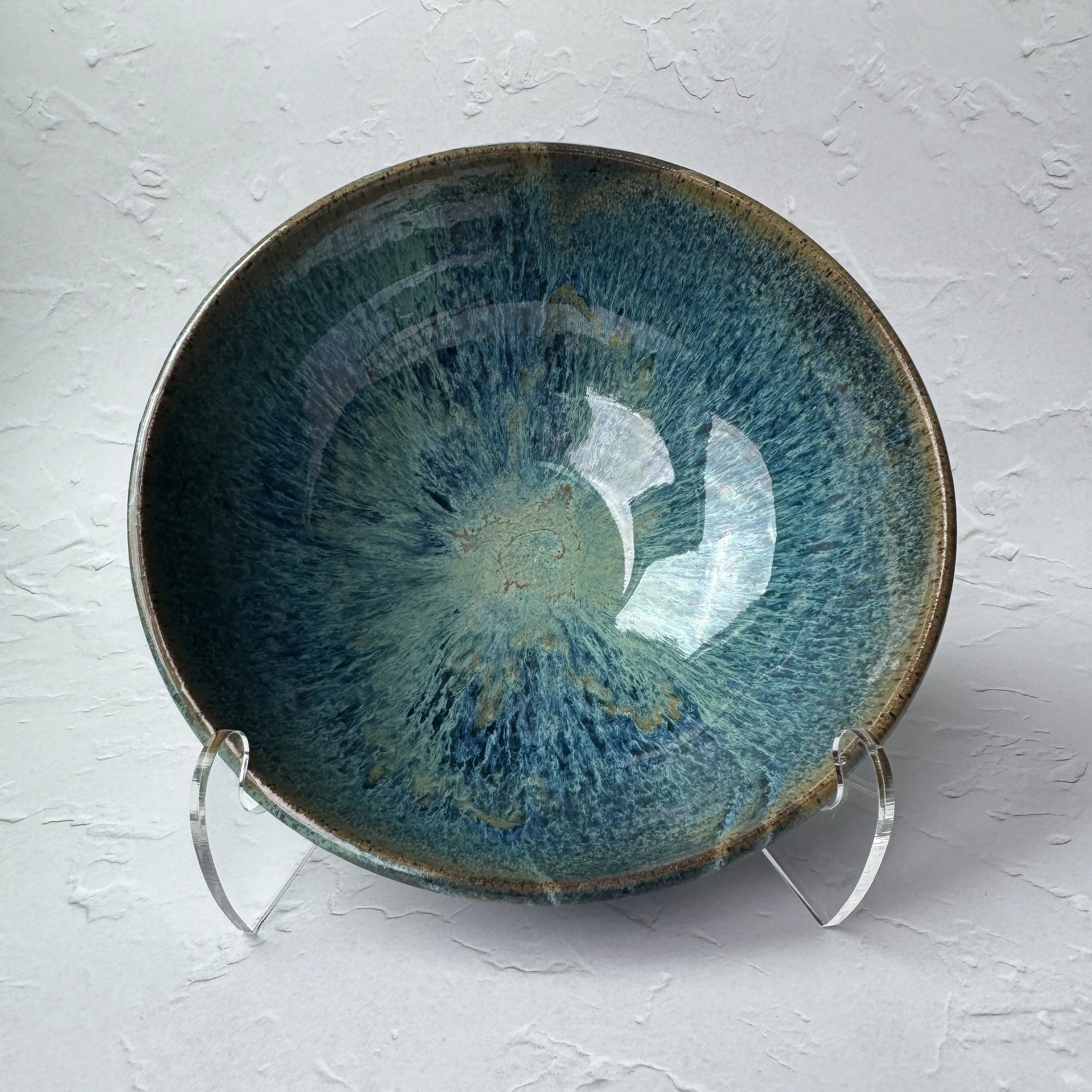 serving-bolw_peacock.jpg