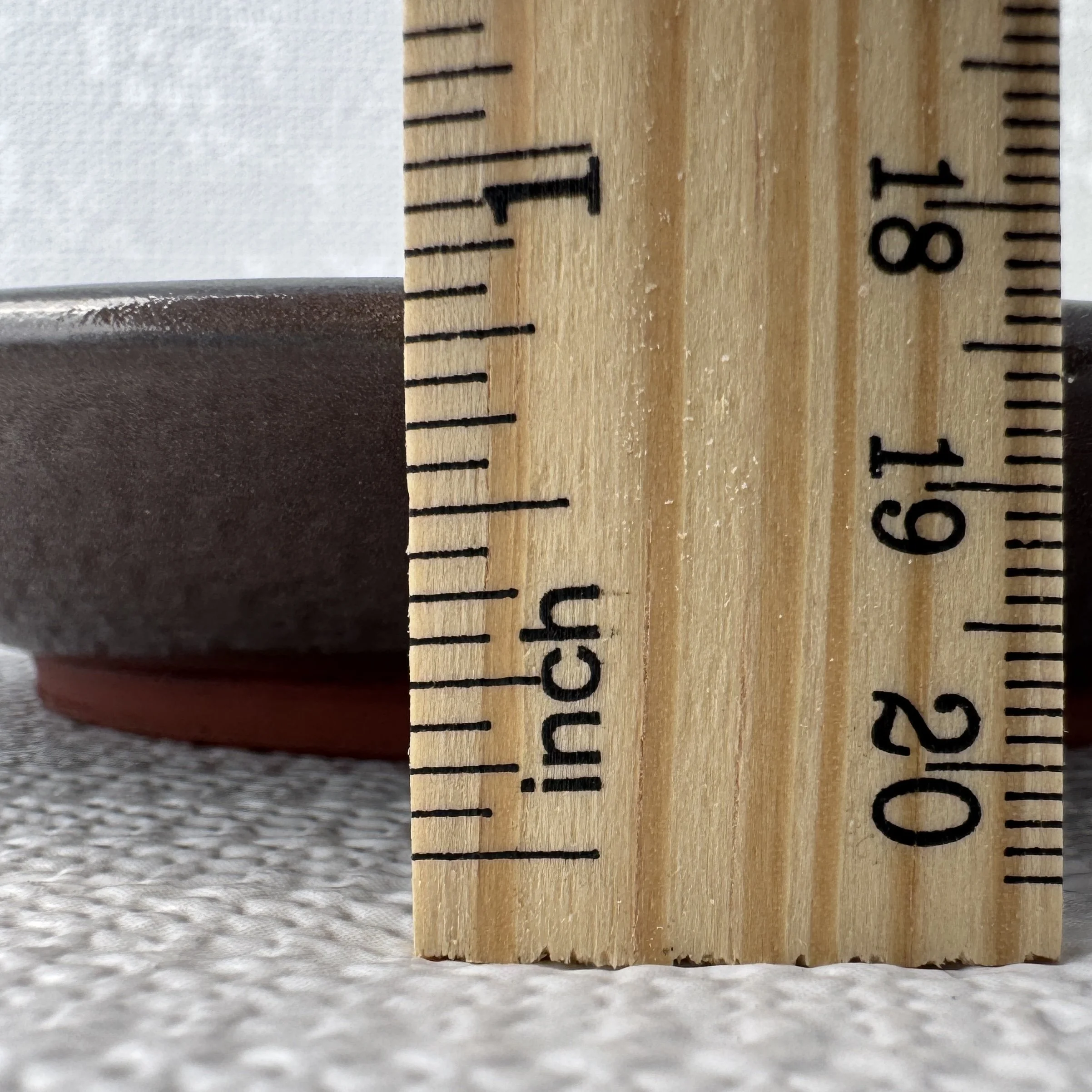 plate_brown-white-spatter_height.jpg