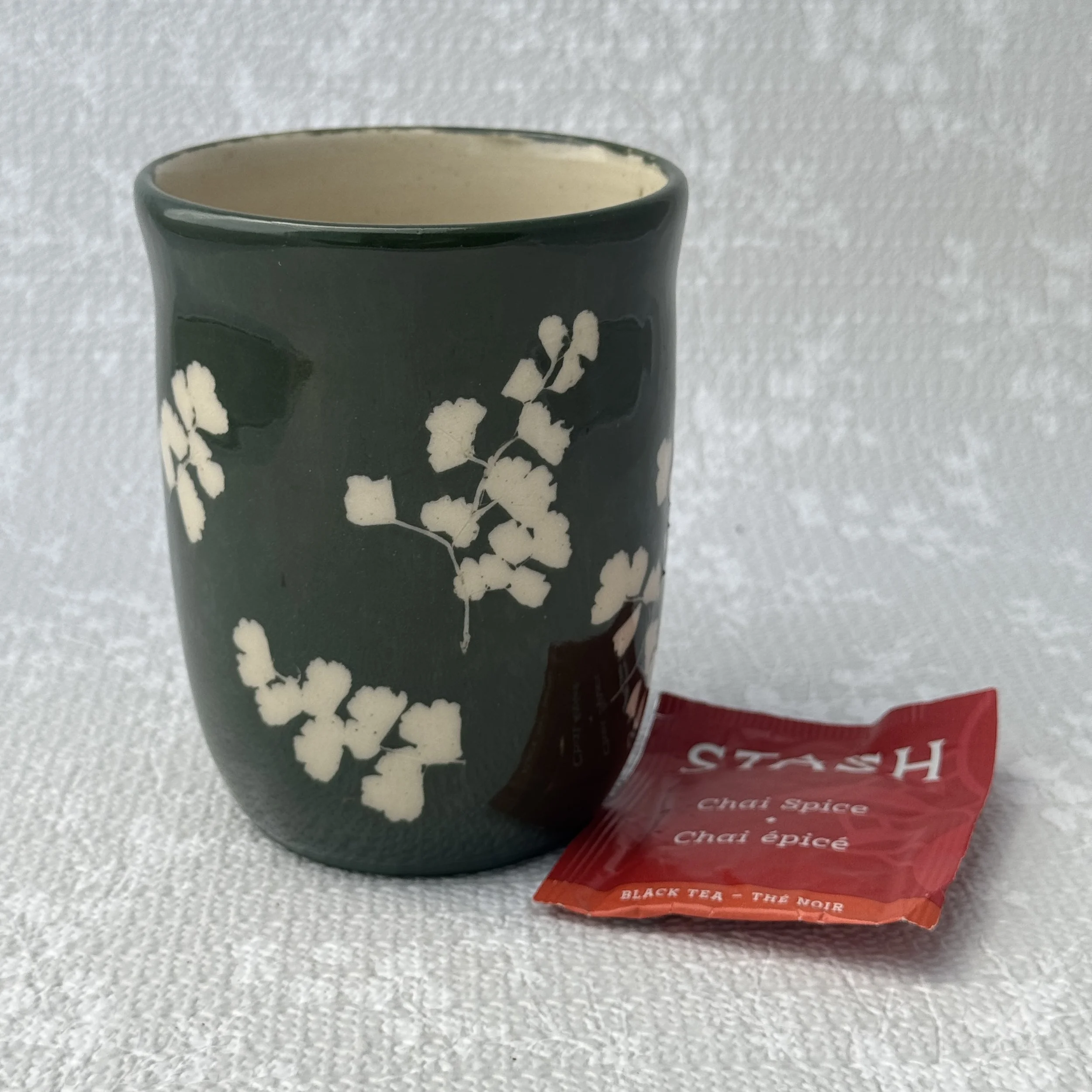 cup-maidenhair-fern_with-teabag.jpg