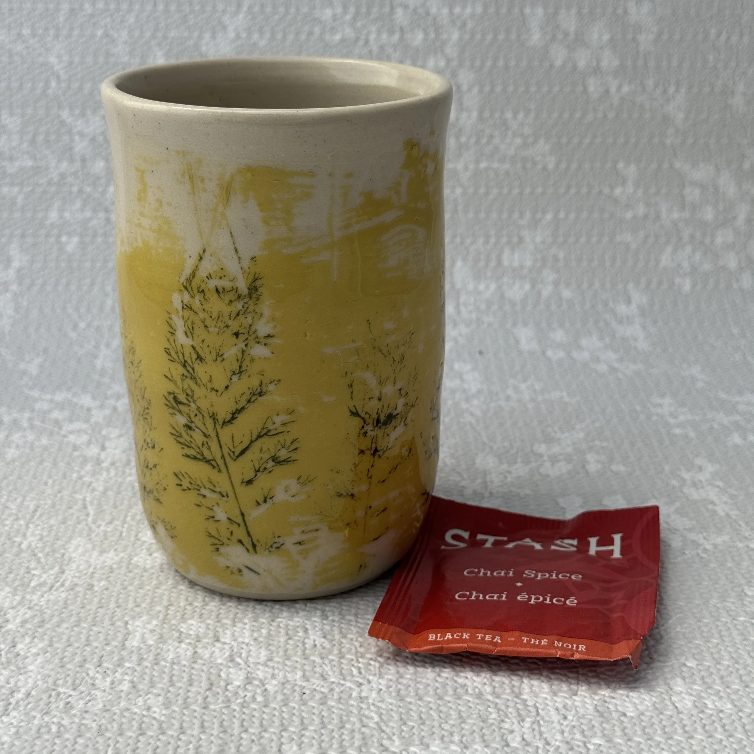 cup_yarrow-shadow_with-teabag.jpg