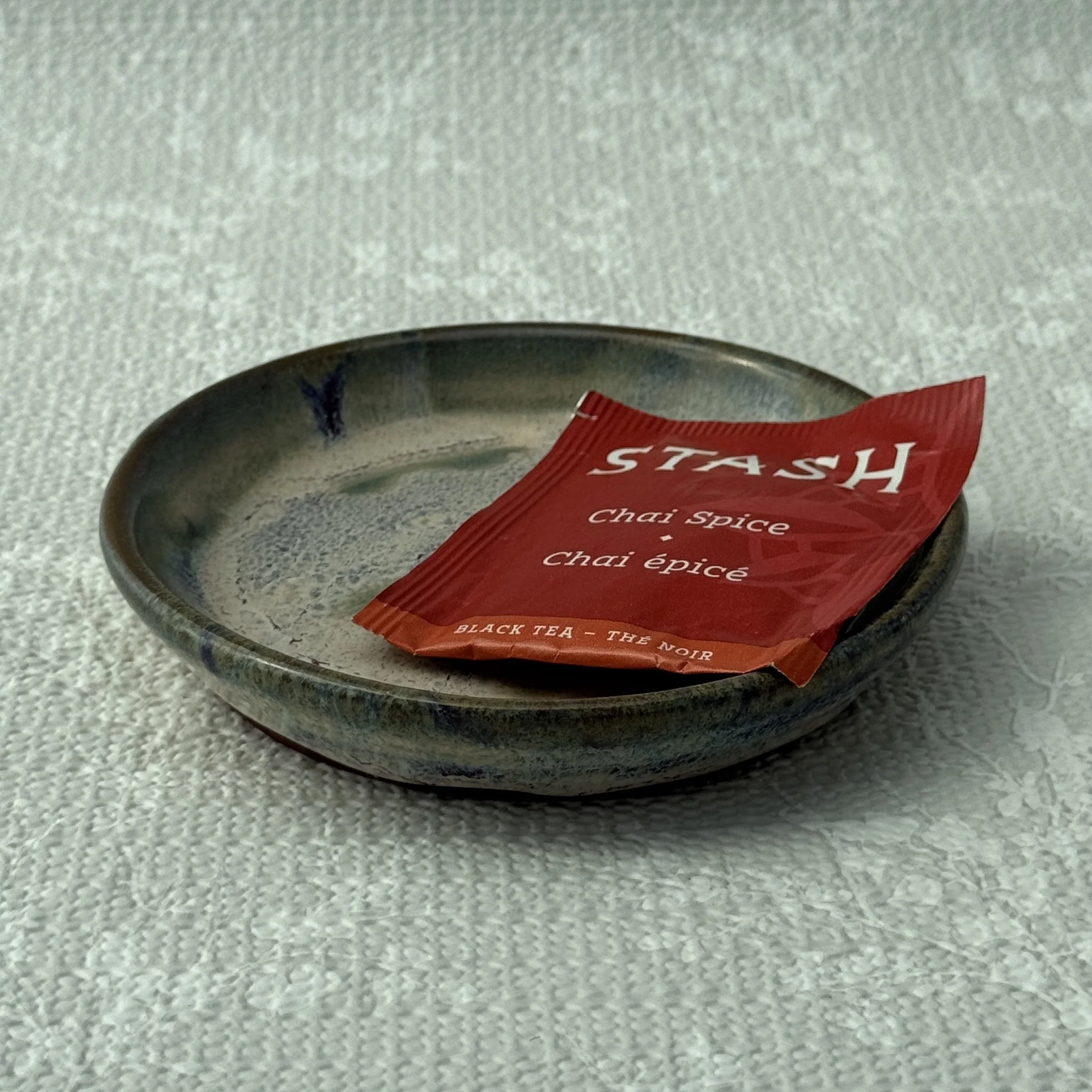 trinket-plate_sea-foam_tea-bag.jpg