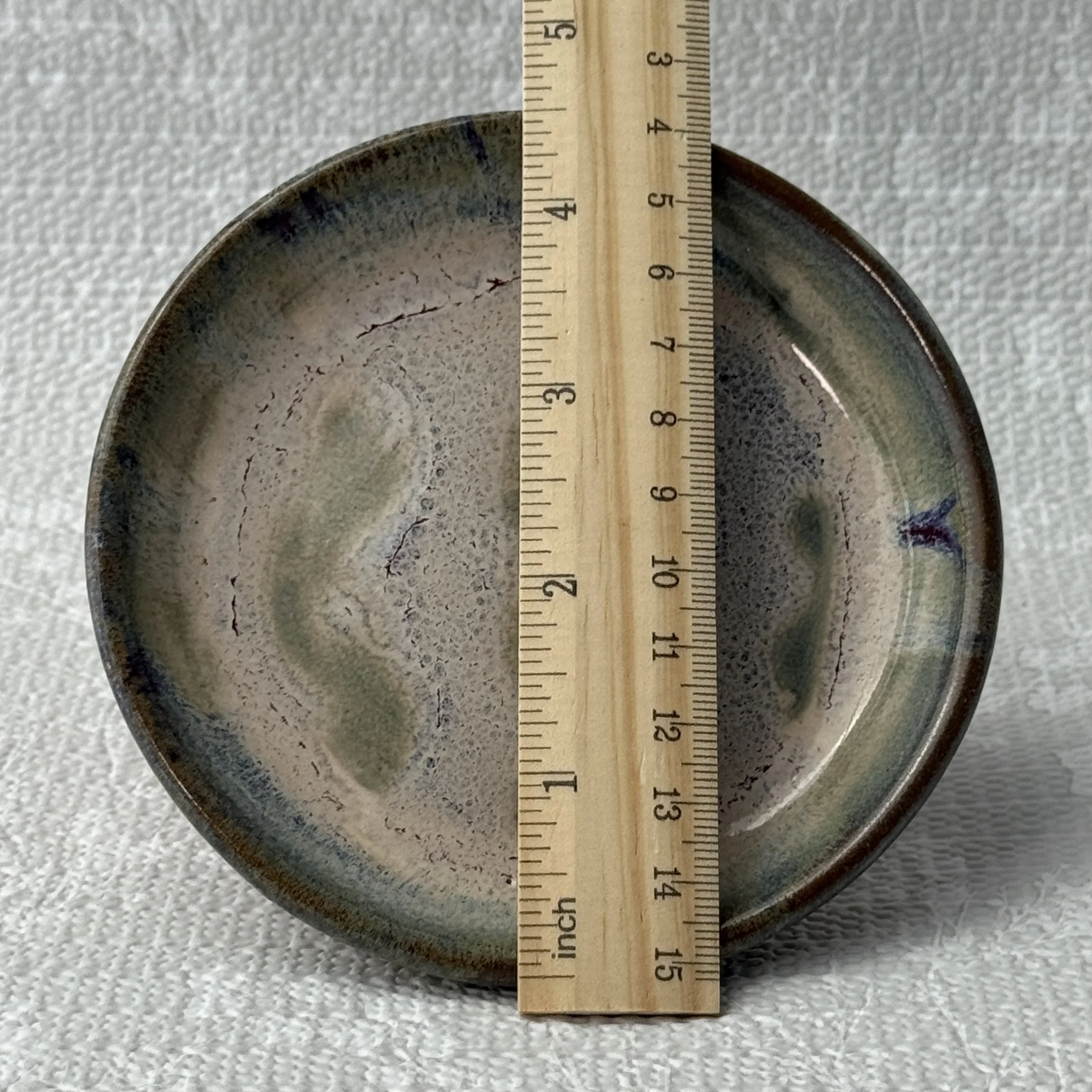 trinket-plate_sea-foam_diameter.jpg