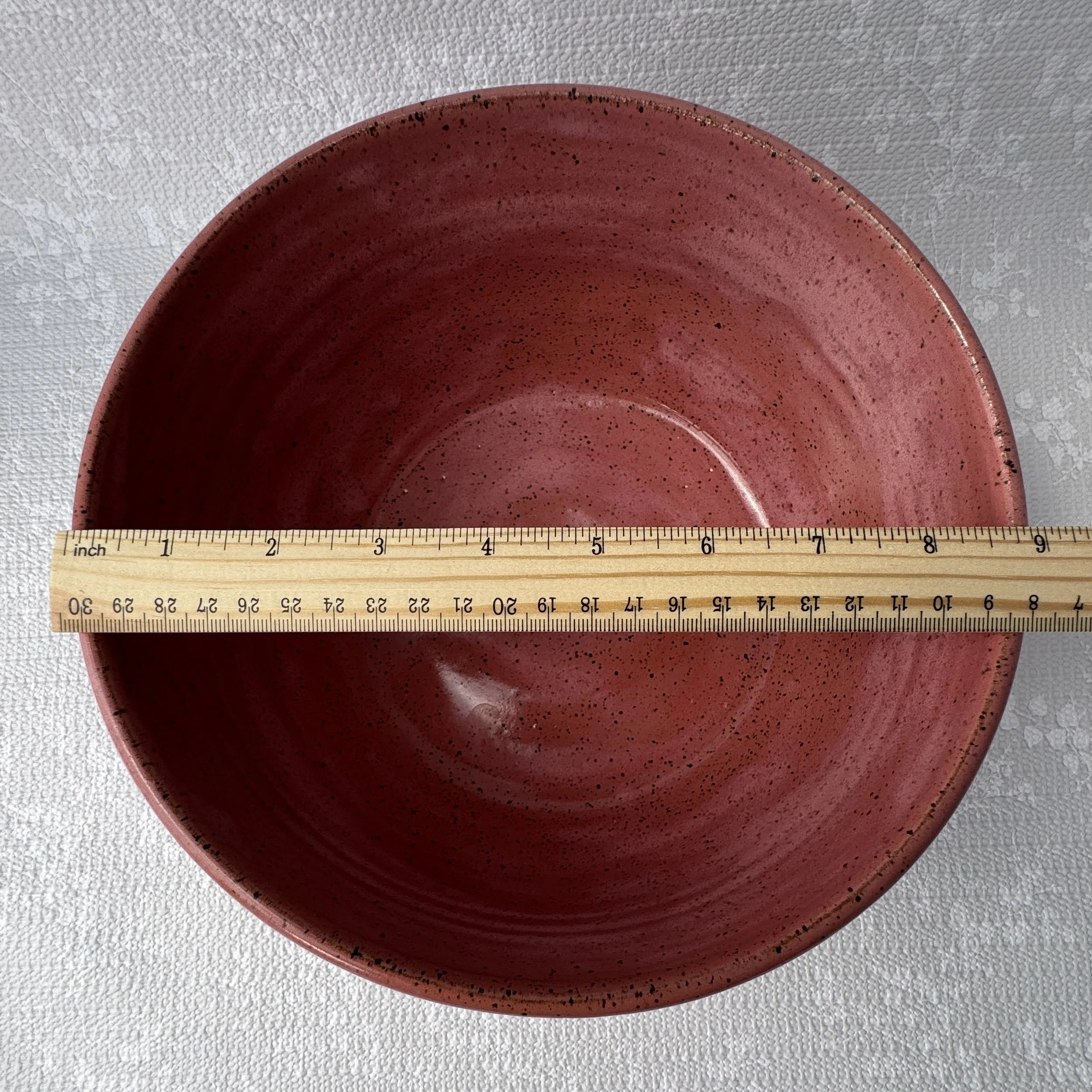 serving-bowl_raspberry-mist_diameter.jpg