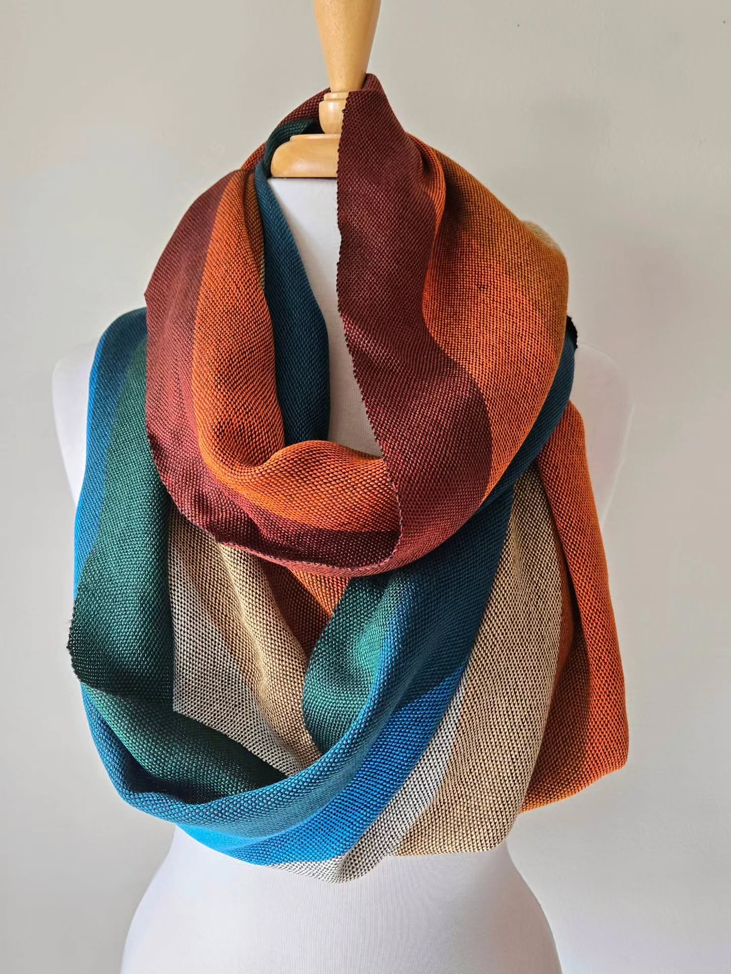 I hope everyone has had a relaxing and safe Thanksgiving and if you went out Black Friday shopping today, I hope you had your patience with you. I worked so many Black Fridays in retail/food that I think that's why I refuse to leave my couch on Black