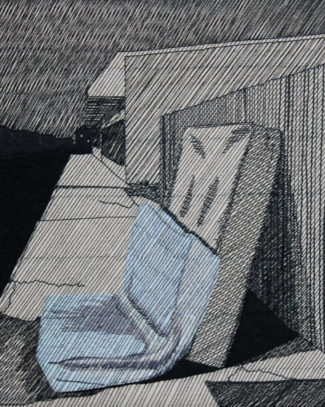 2015 Changing Threads (still in the old Refinery building in Halifax St).

"Over the past few years the Changing Threads Contemporary Art Awards show has surged forward from our initial vision to now being one of the most prestigious events of i
