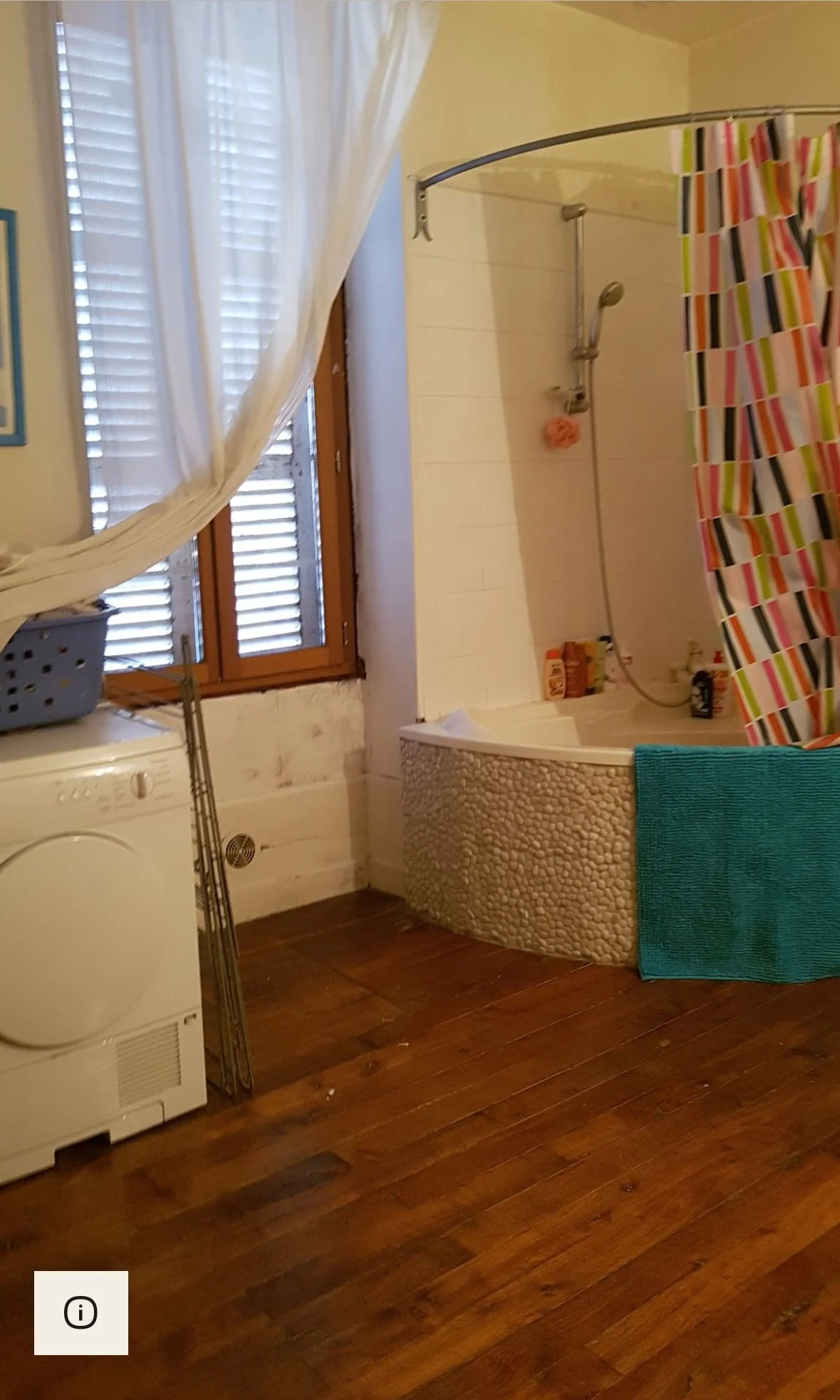 Before - En-suite bathroom