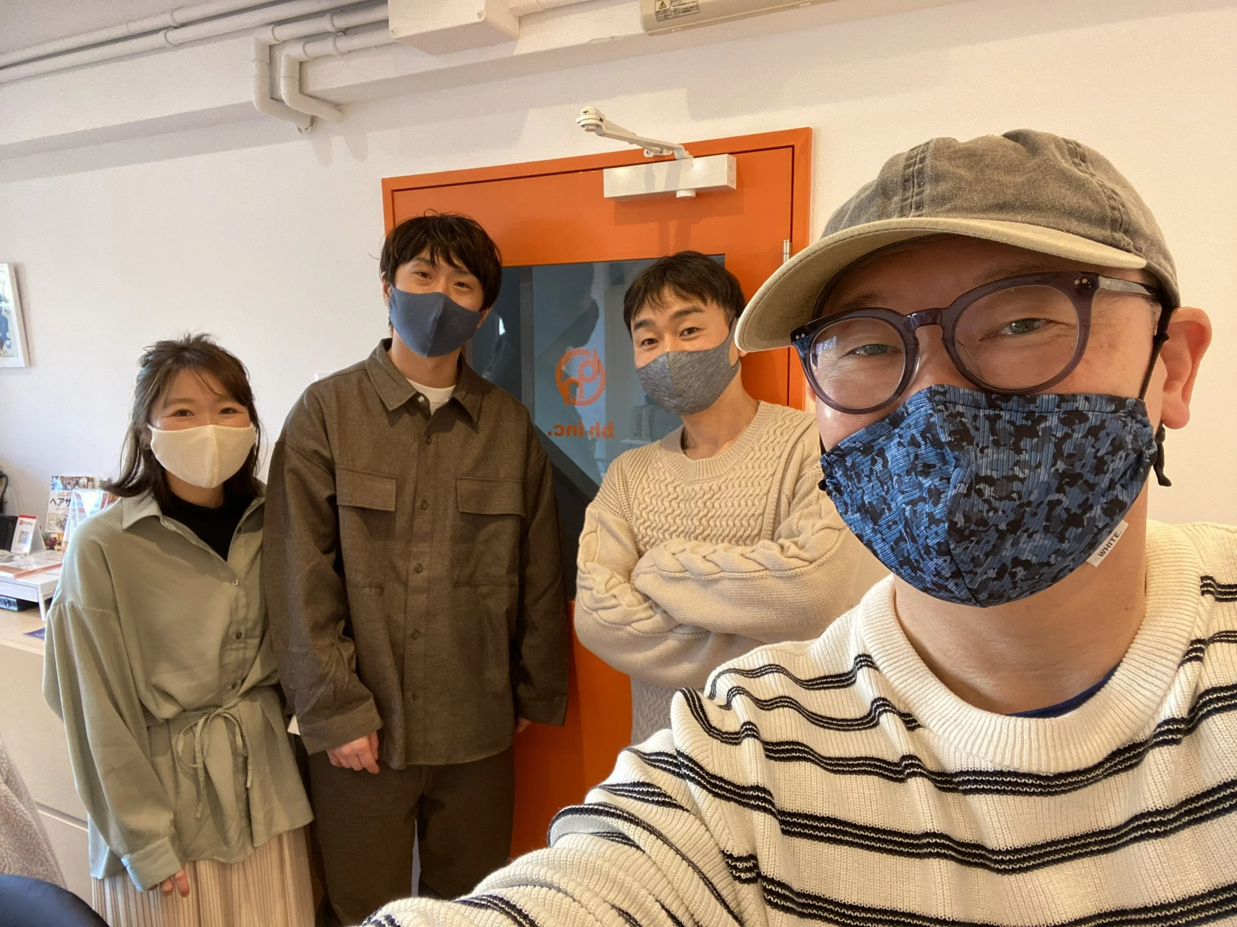 hair + malun 減額調整打合せ集合写真