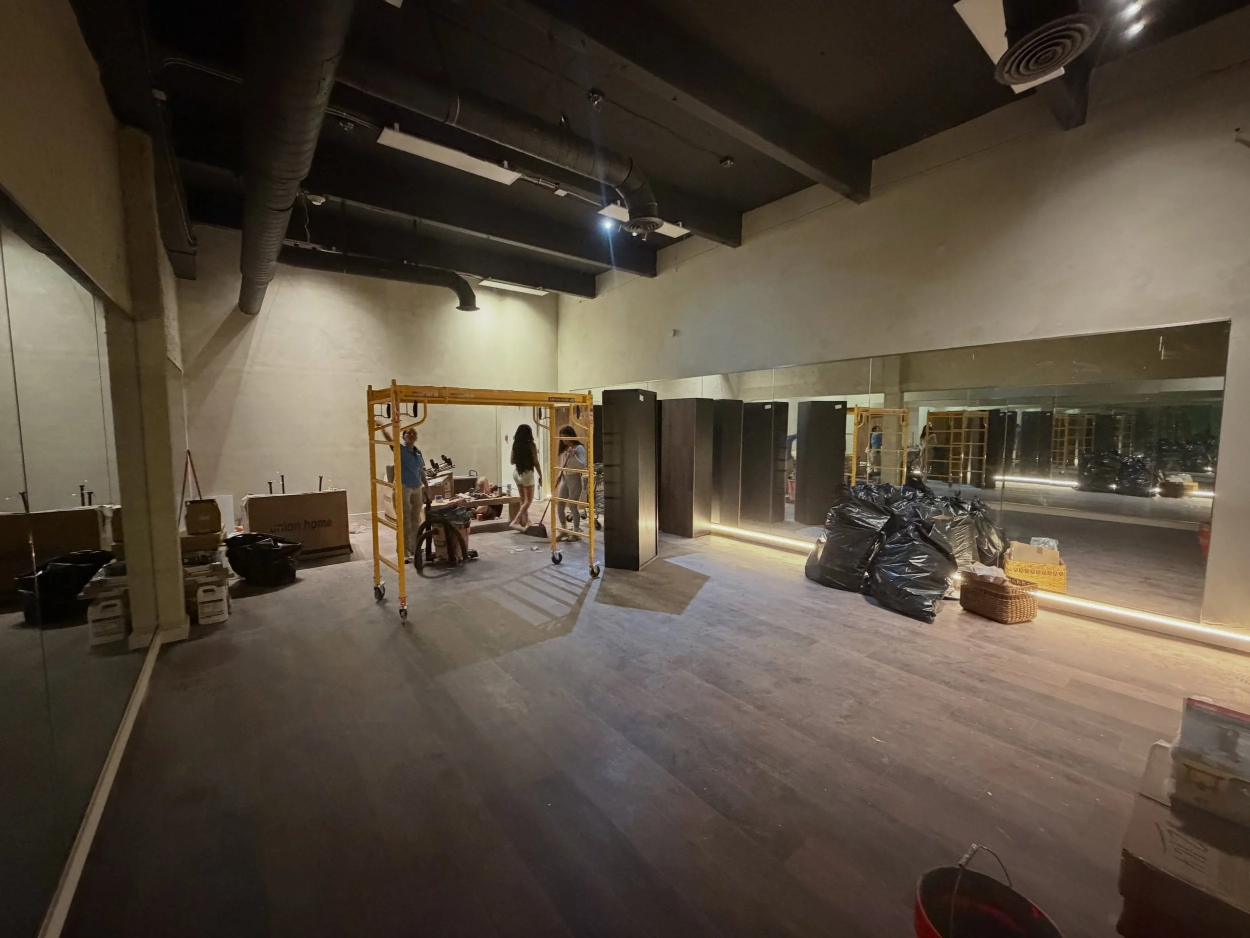 The final phase of construction deserves the same attention to detail as the build itself. 🏗️✨

Our team provides detailed commercial post-construction cleaning to remove construction dust, debris, residue, and buildup, preparing the space for final
