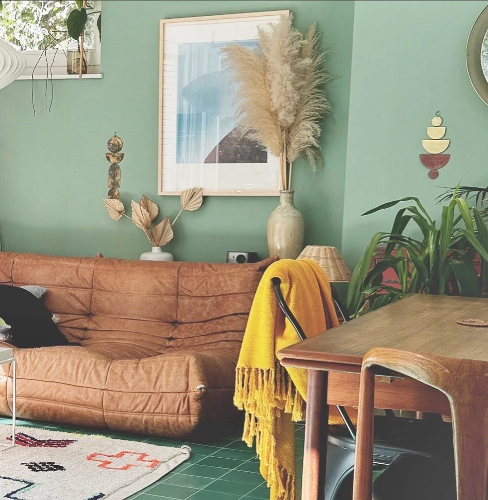 Cosy Wintergarden Tupay Copy.jpg