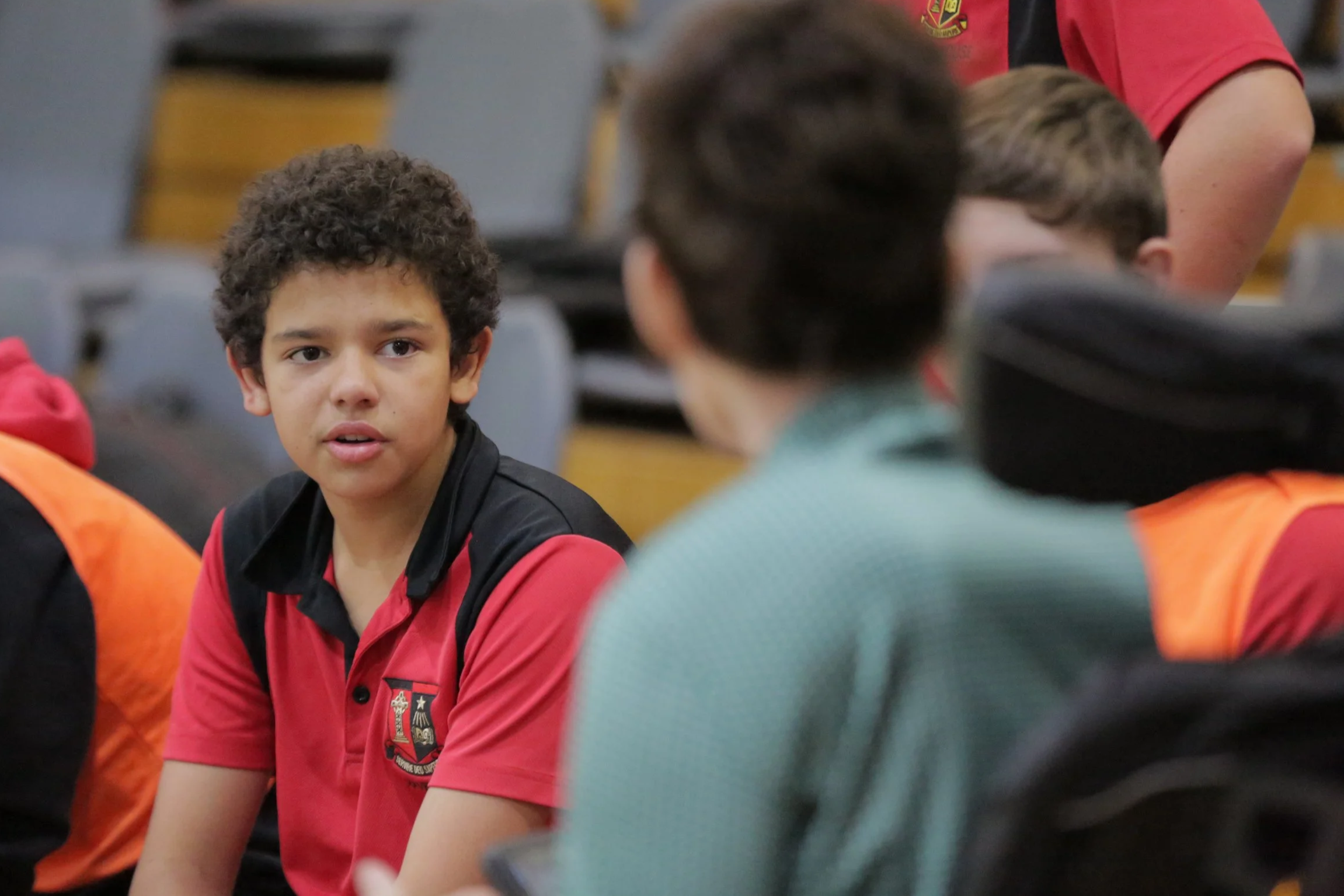 A student listens to an unOther mentor.