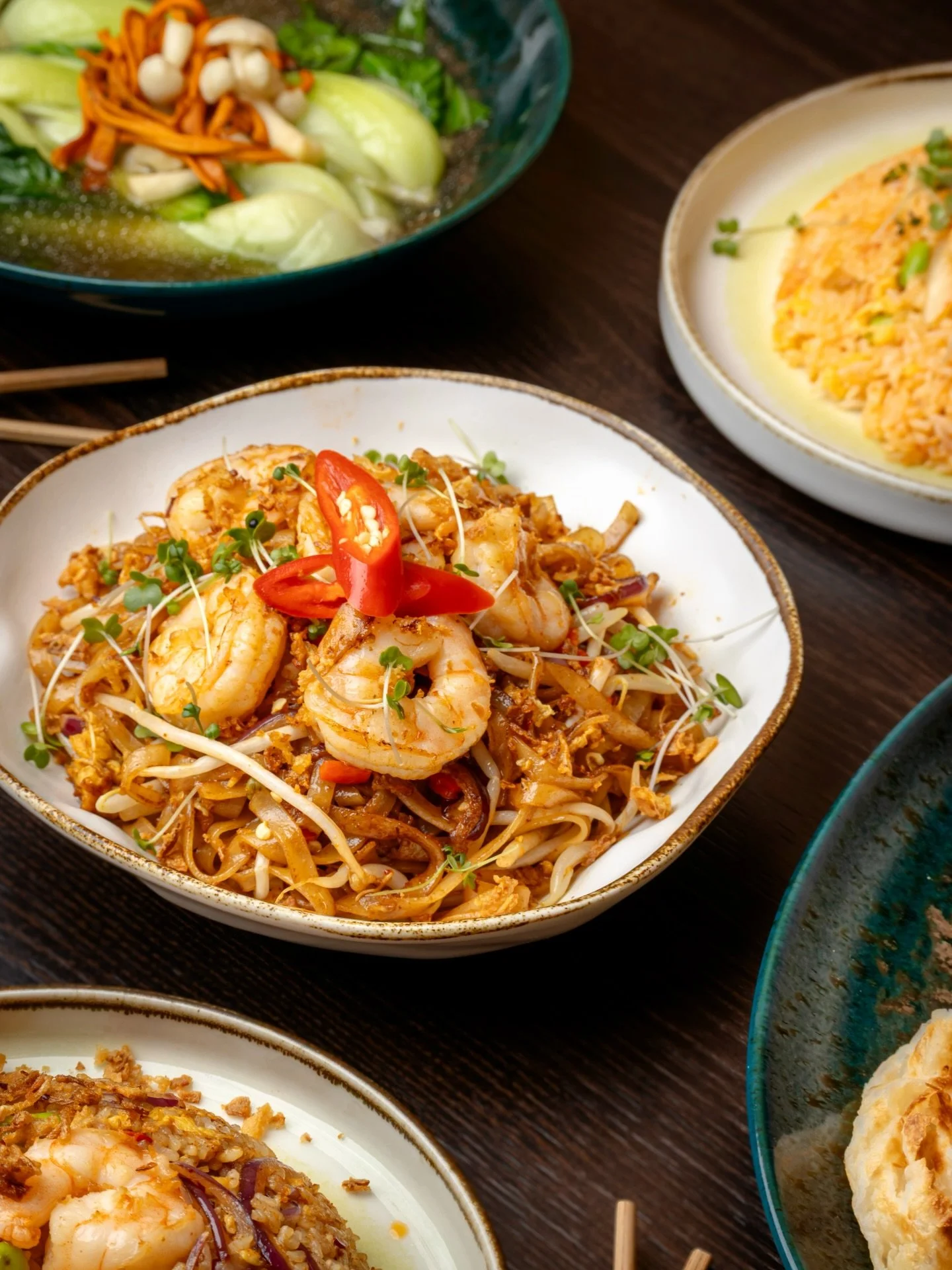 🥢 Noodles &bull; Ramen &bull; Wok Creations &bull; Dim Sum &bull; Pad Thai &bull; Roast Duck 🥢

Find a collection of pan-Asian flavours on our lunch &amp; dinner menus to fall in love with!

#panasiancuisone #panasian #niuko #londonrestaurant