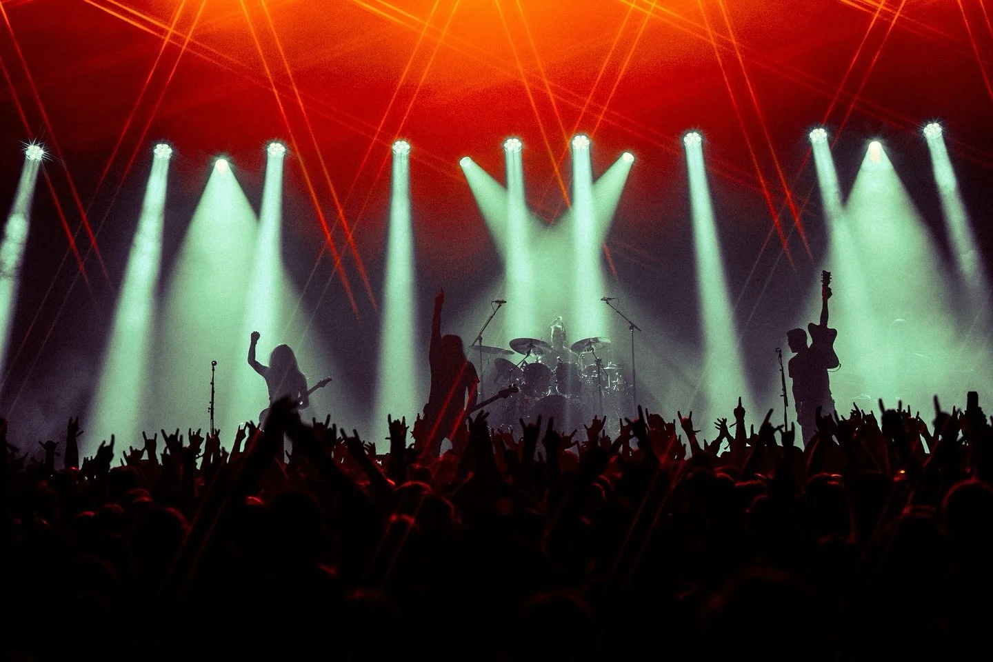 Thank you @levitation 🔮🖤
We&rsquo;ll always have love for Austin, TX!

📸: @easterxdaily