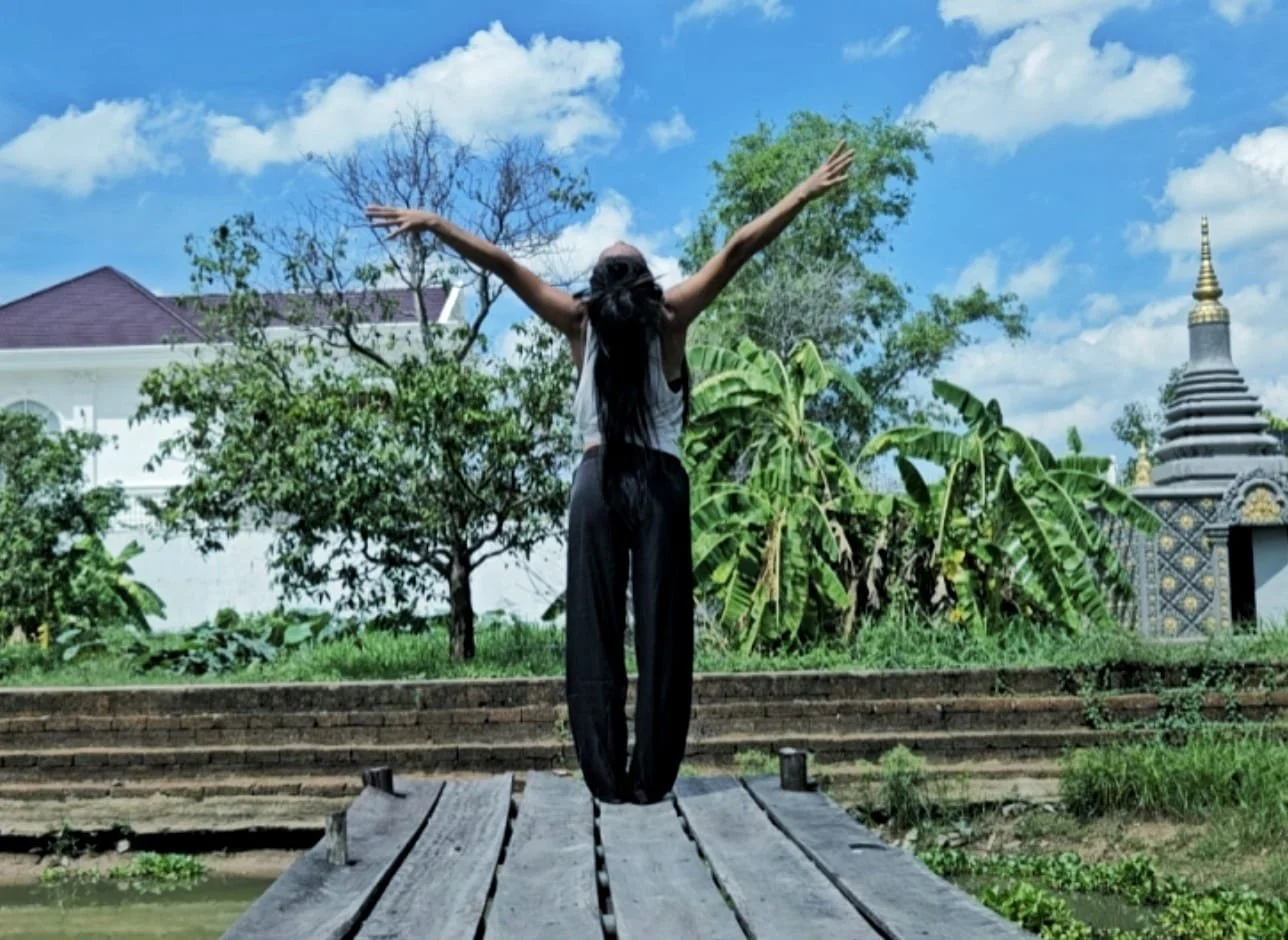 dance-improvisation-freedom-somatic-wellness-transformative-arts-natural-environment-cambodia-kampot-phnompenh-south-east-asia-france-paris-province