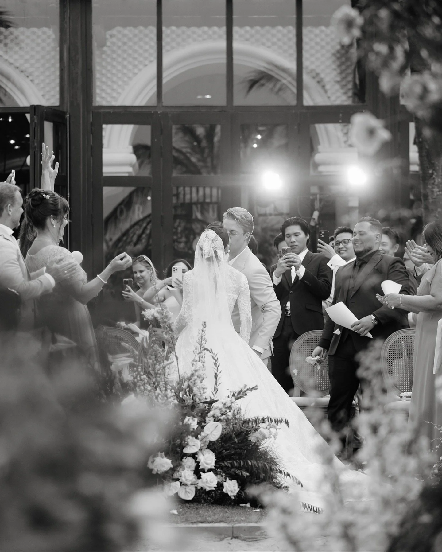 We still remember Rose and Terry&rsquo;s wedding day, a long, memorable day highlighted by Rose&rsquo;s elegance and grace.
.
Concept and floral design: @alleedefleur
Wedding Planner: @thesistersplannervn @hoathequincyplanner
Photography: @kailashwed