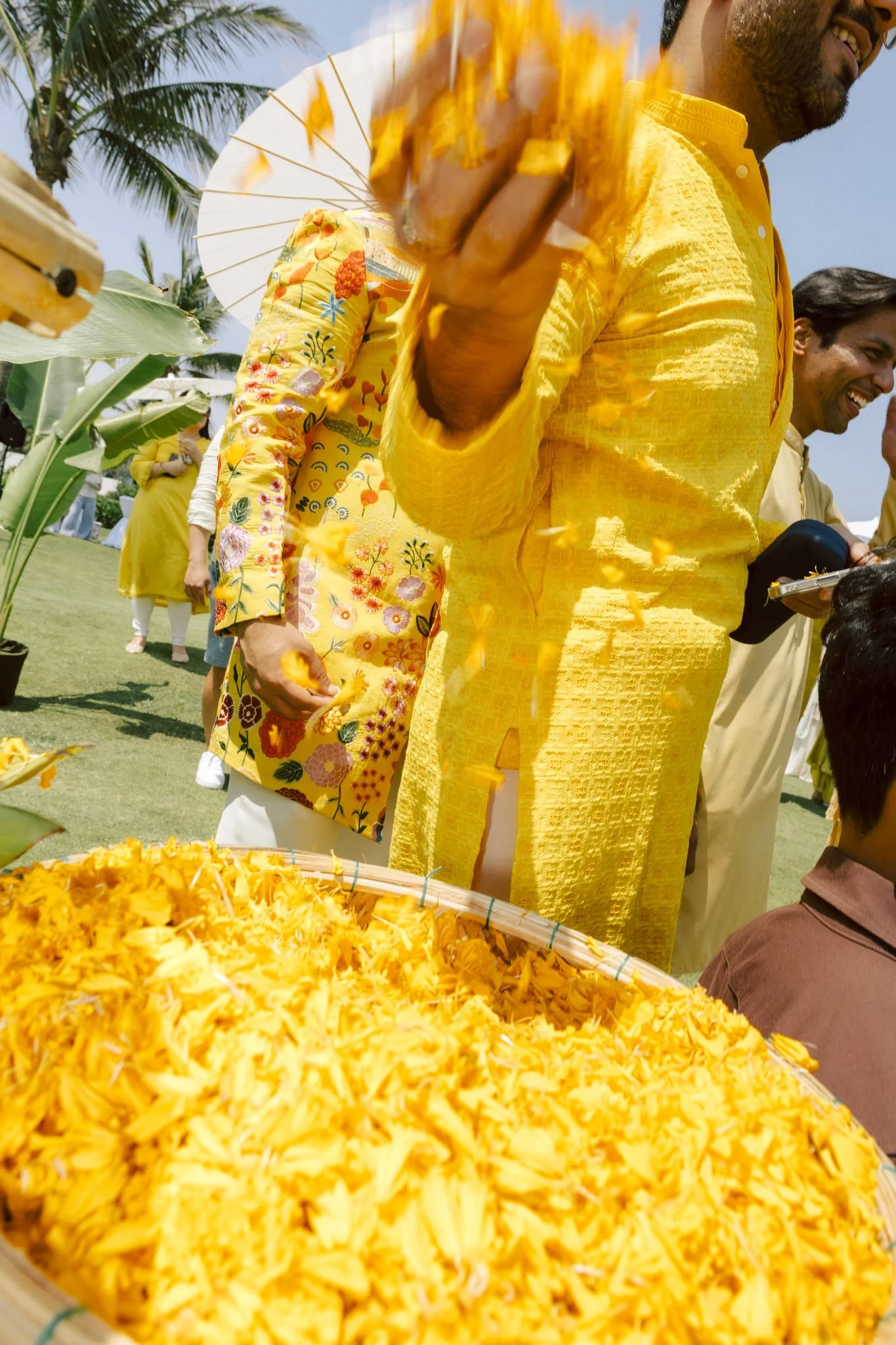 DES VIDI & HARSH_04640.JPG
