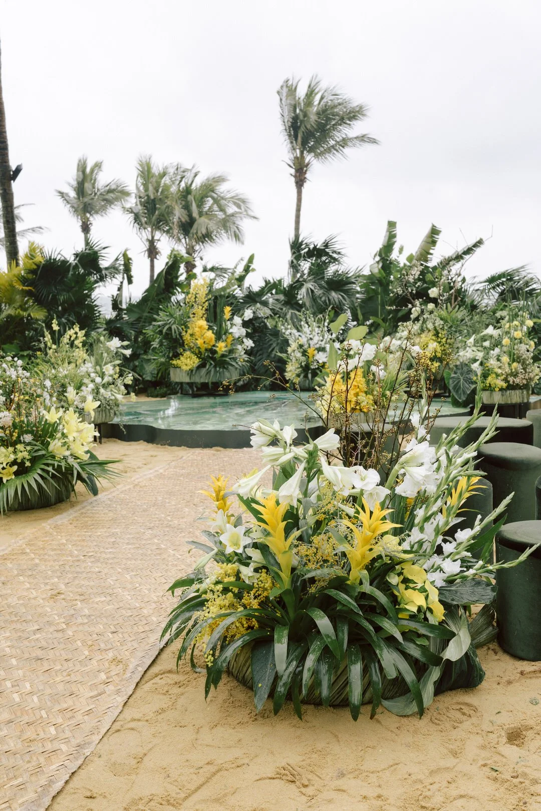 DES NICOLE & SPENCER_03694.JPG