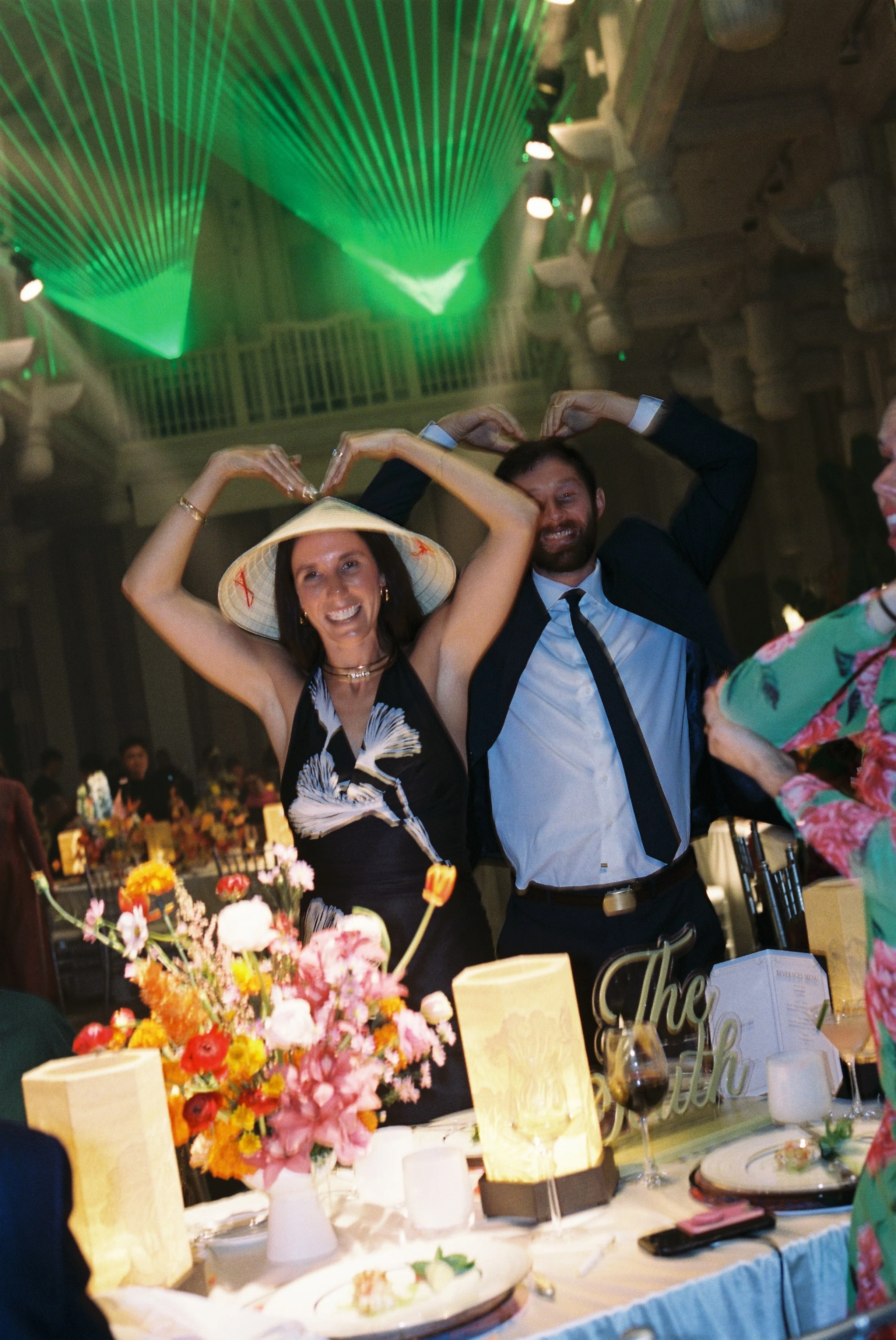 DES NICOLE & SPENCER_F148.JPG