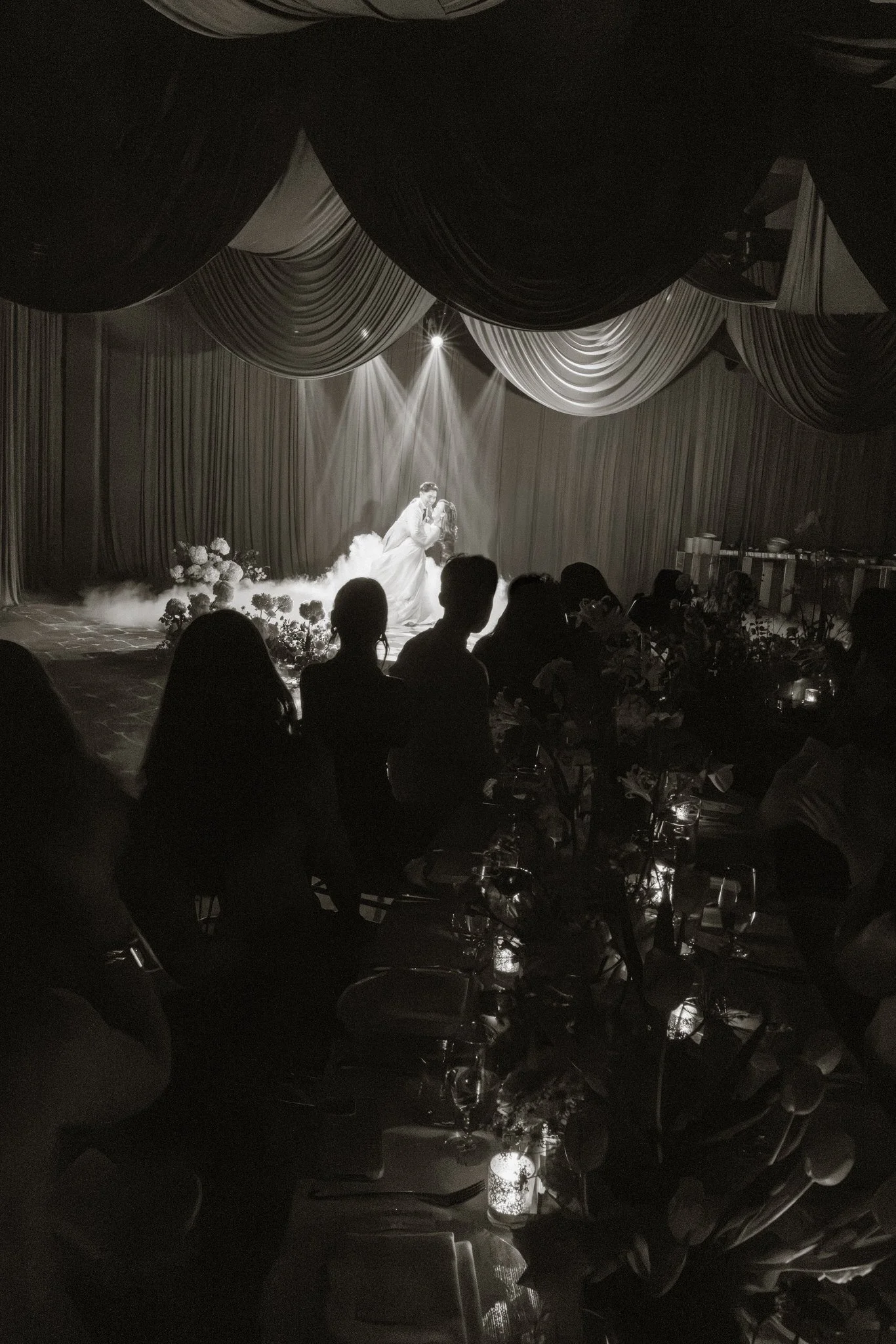 JENNIFER & ISAAC_08137.JPG