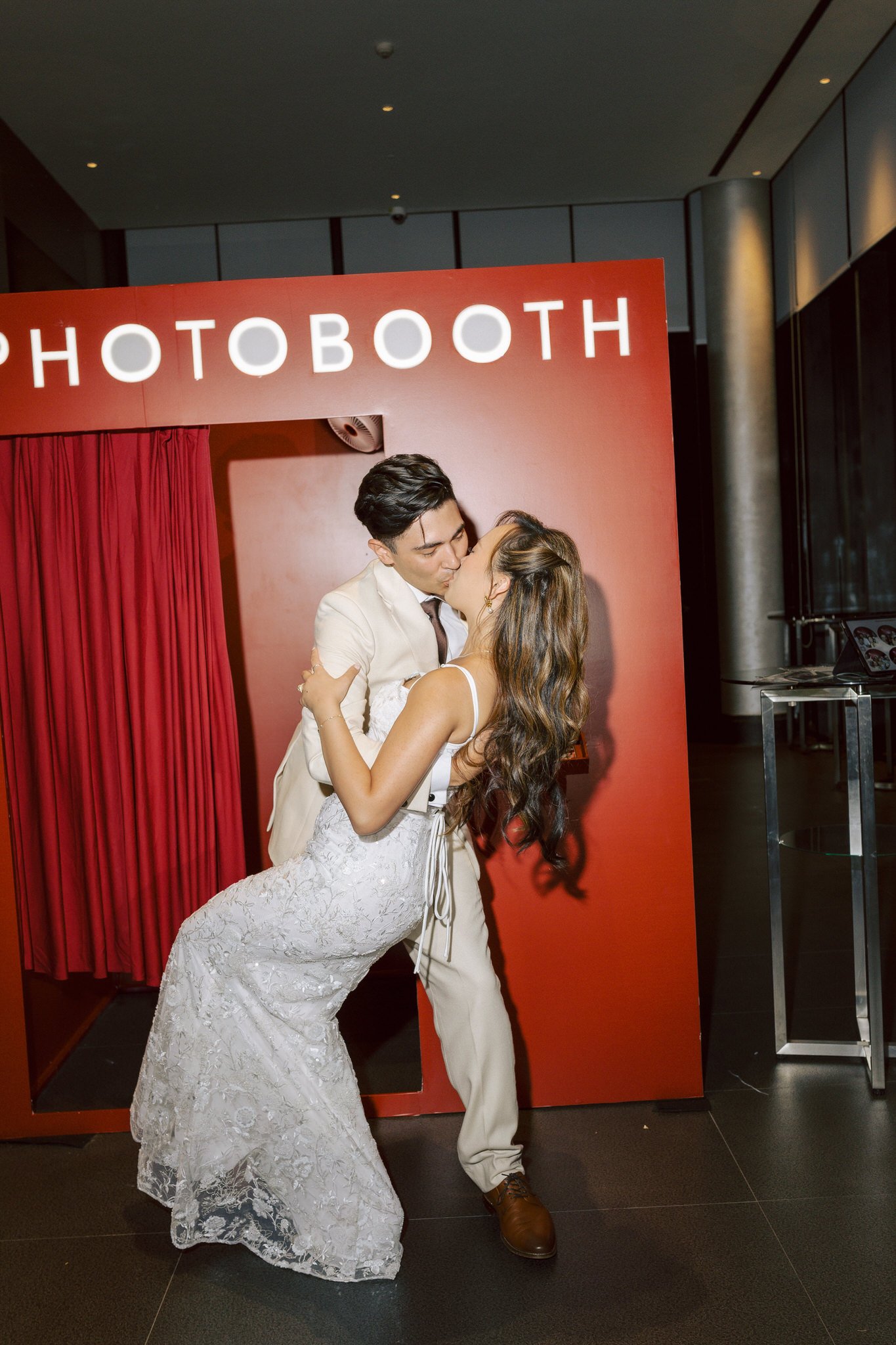 JENNIFER & ISAAC_10869.JPG
