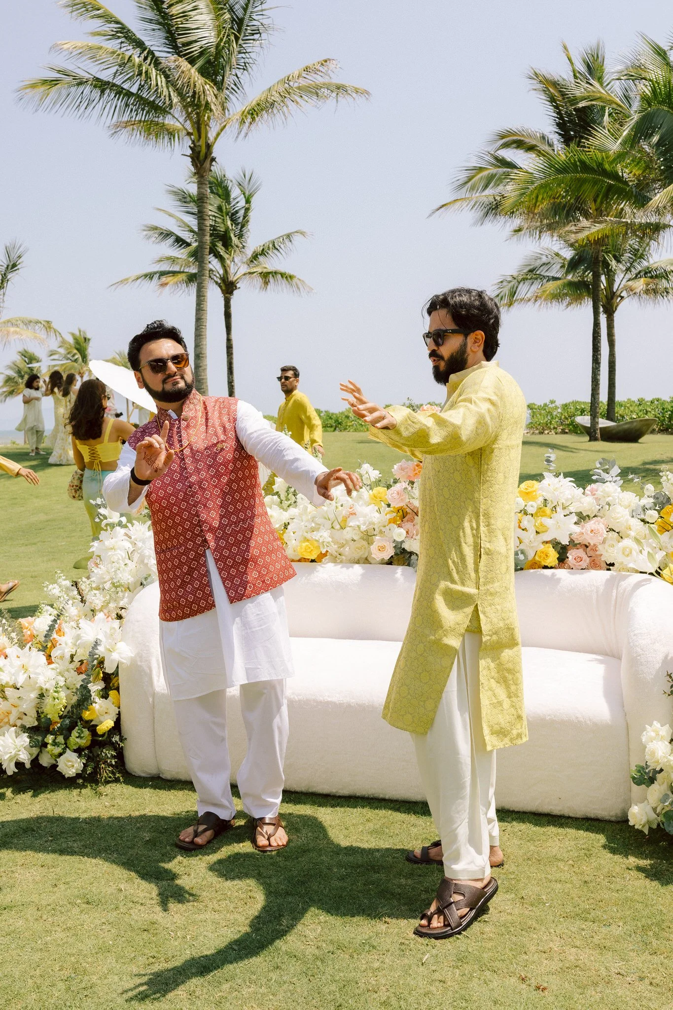 DES VIDI & HARSH_04015.JPG