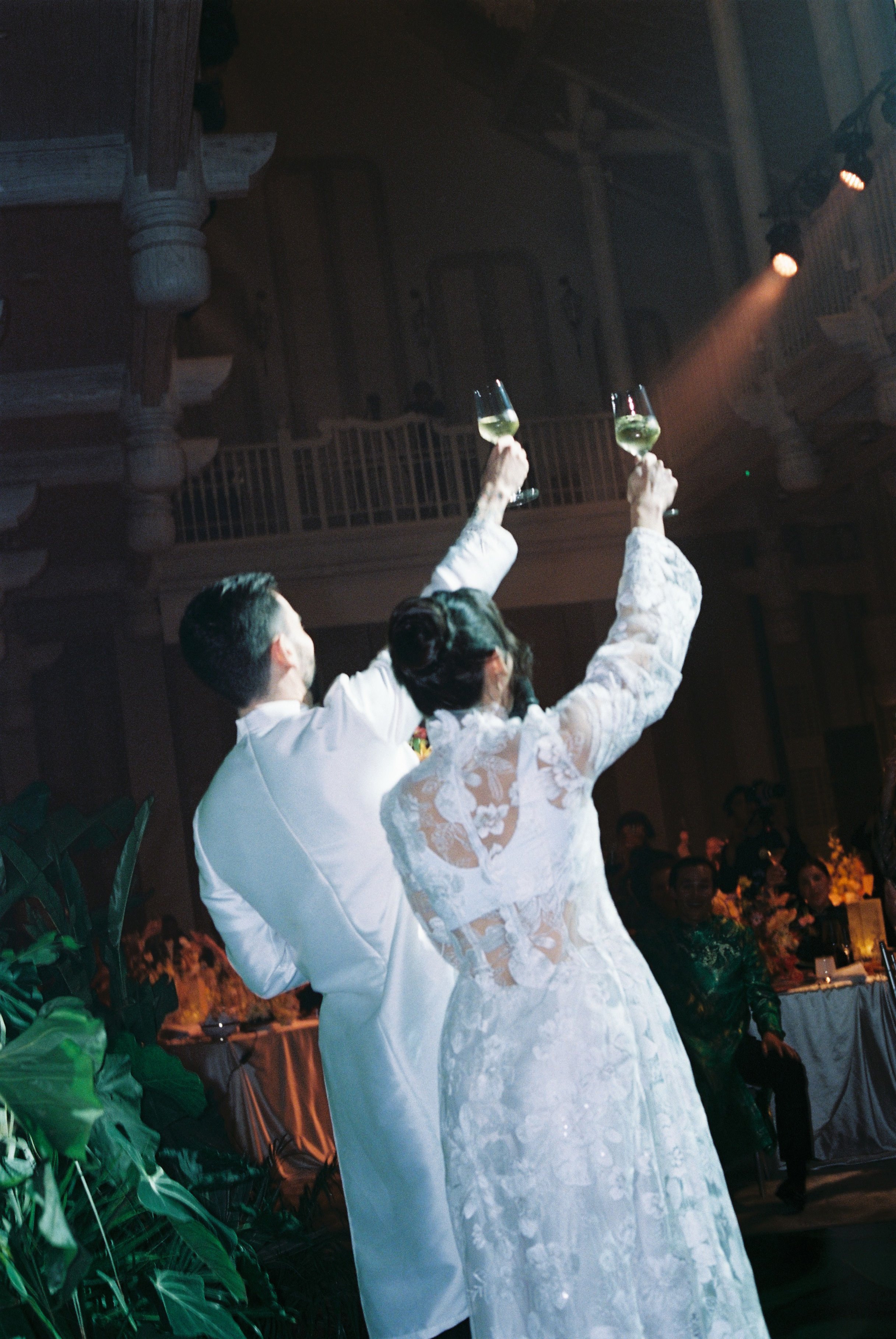 DES NICOLE & SPENCER_F116.JPG