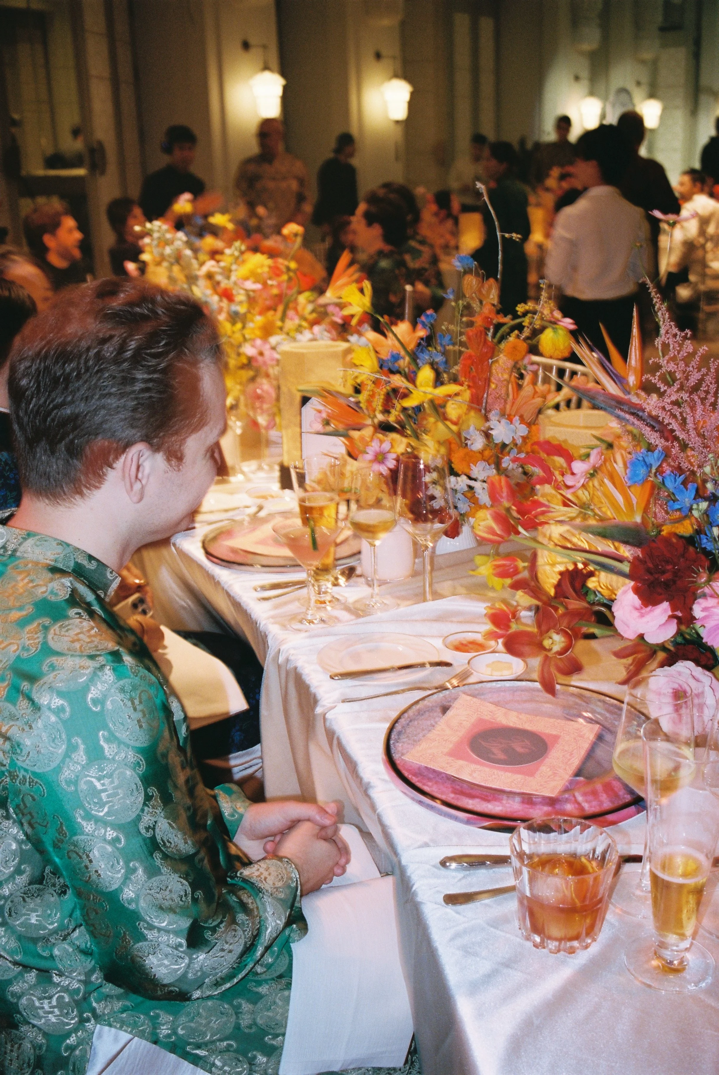 DES NICOLE & SPENCER_F125.JPG