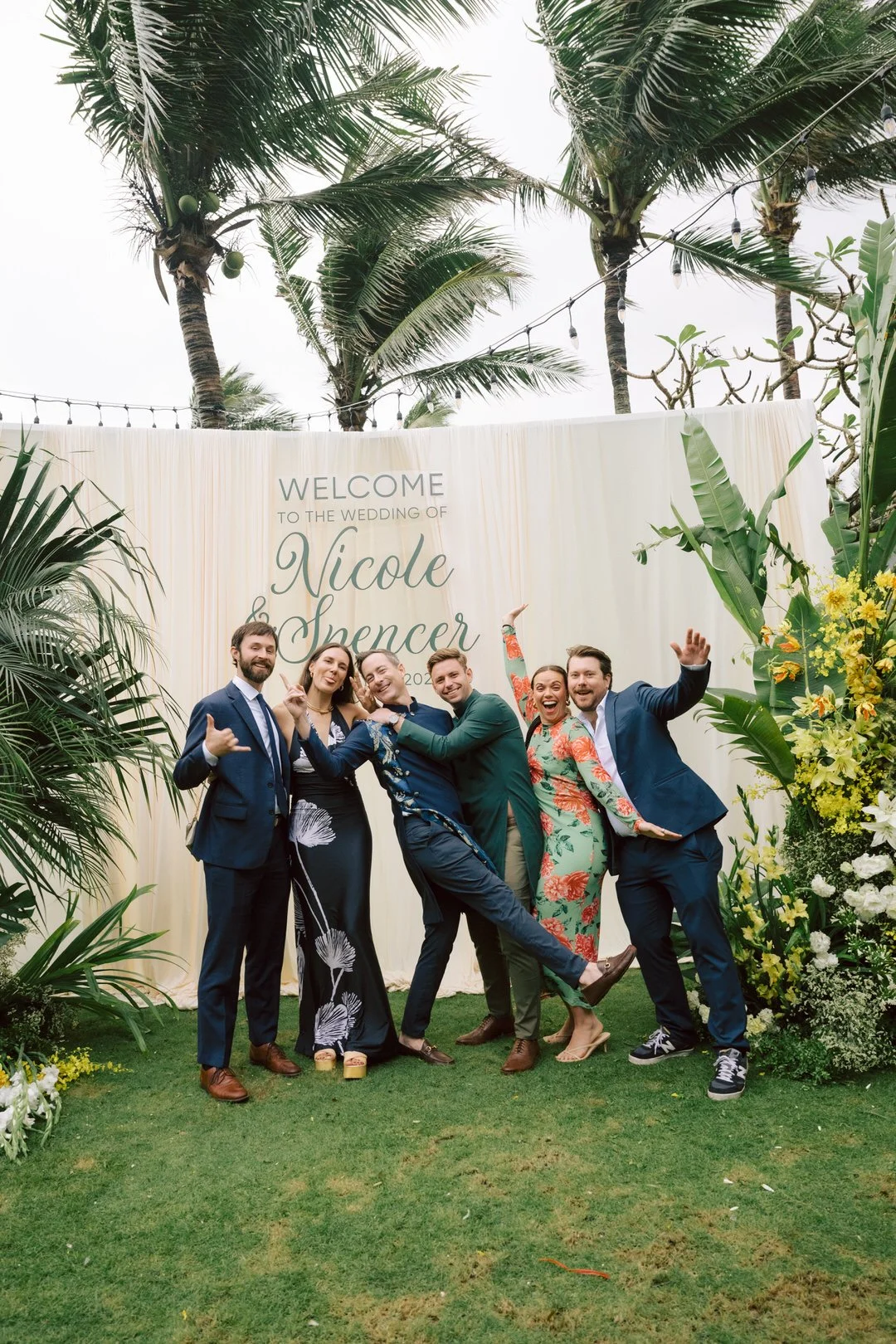 DES NICOLE & SPENCER_06104.JPG