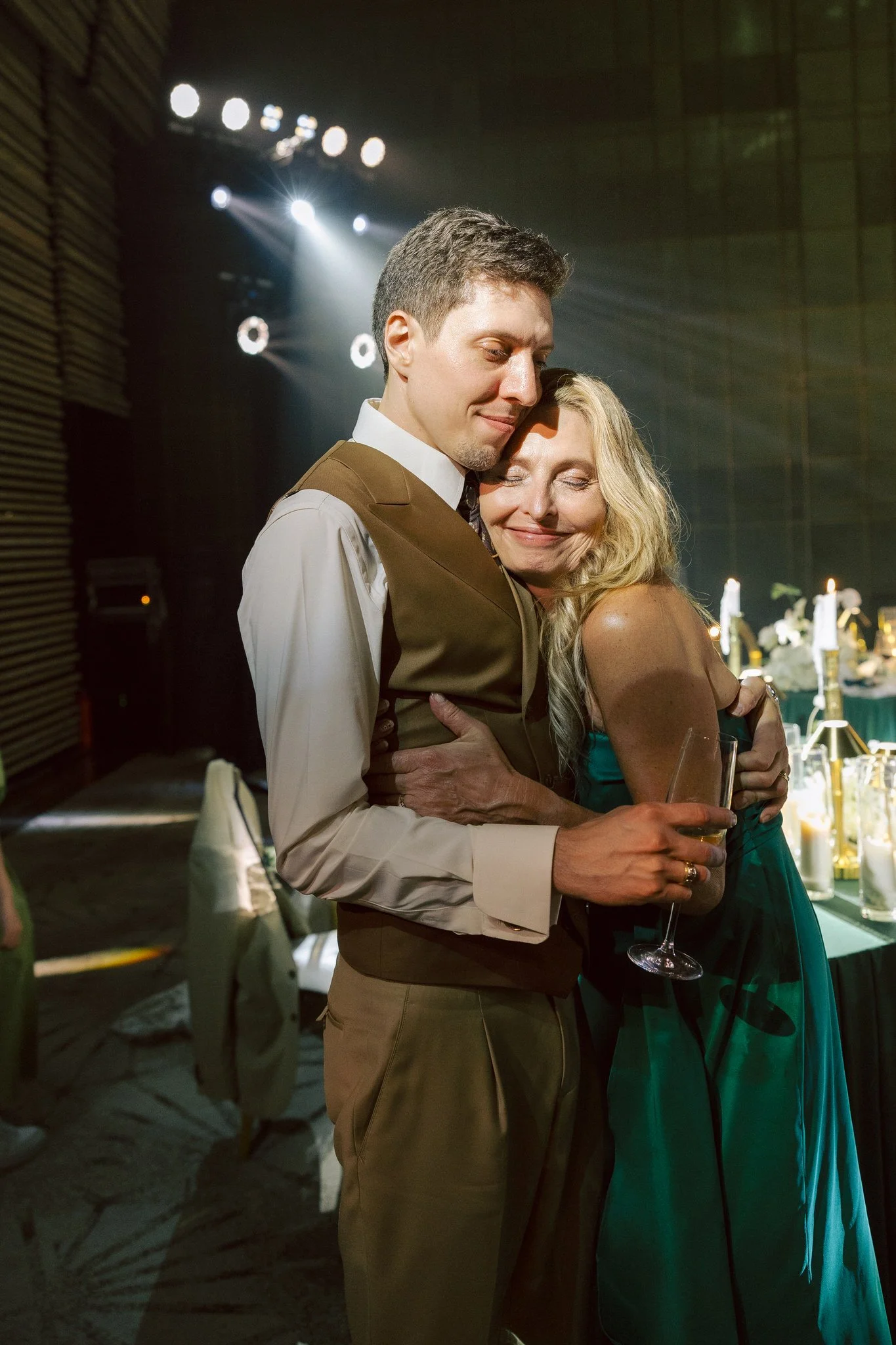 EMMY & ROBERT_10822.JPG