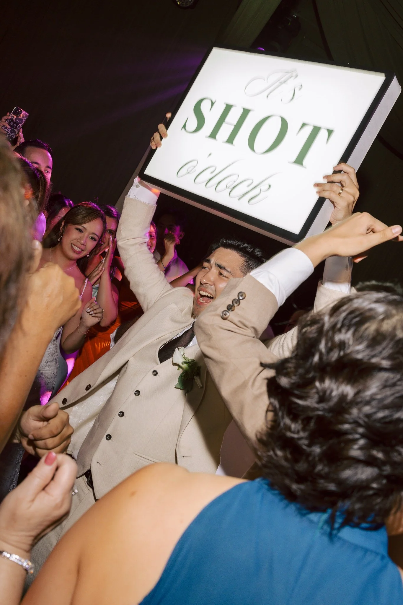 JENNIFER & ISAAC_11895.JPG