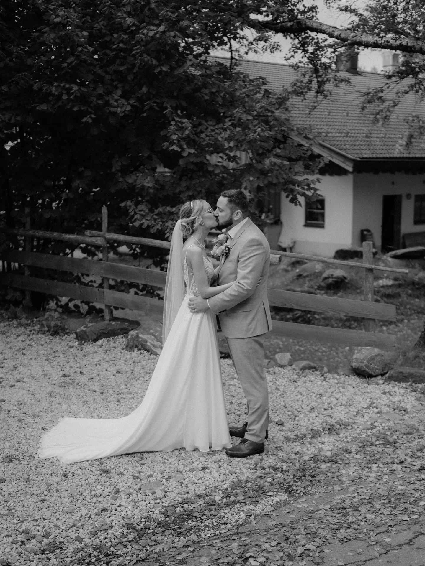 S&amp;L🍾 ✨ #wedding #lovestory #hochzeit #hochzeitsfotograf #kranzegg
