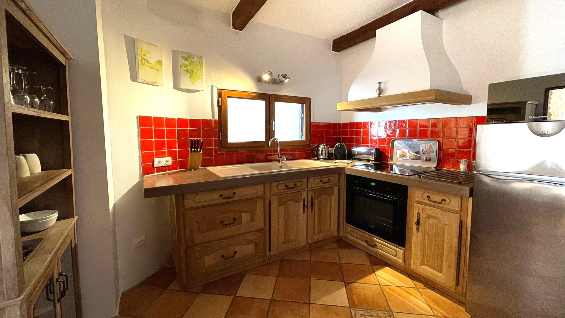 ferienwohnung-im-chateau-mit-salzwasserpool.jpg